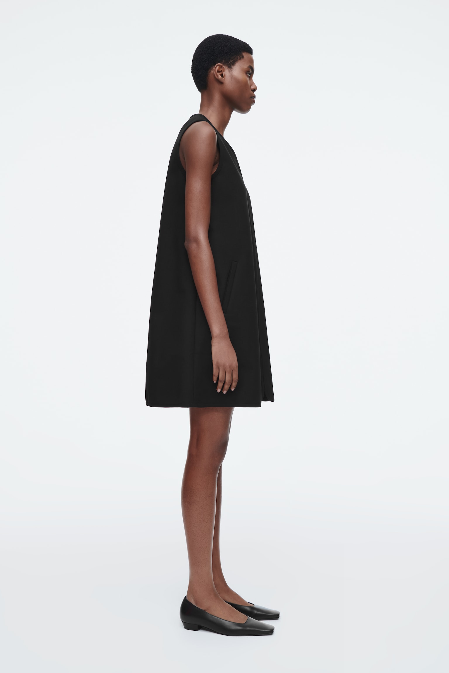 ROBE COURTE ZIPPÉE EN JERSEY DE SCUBA - NOIR - 5