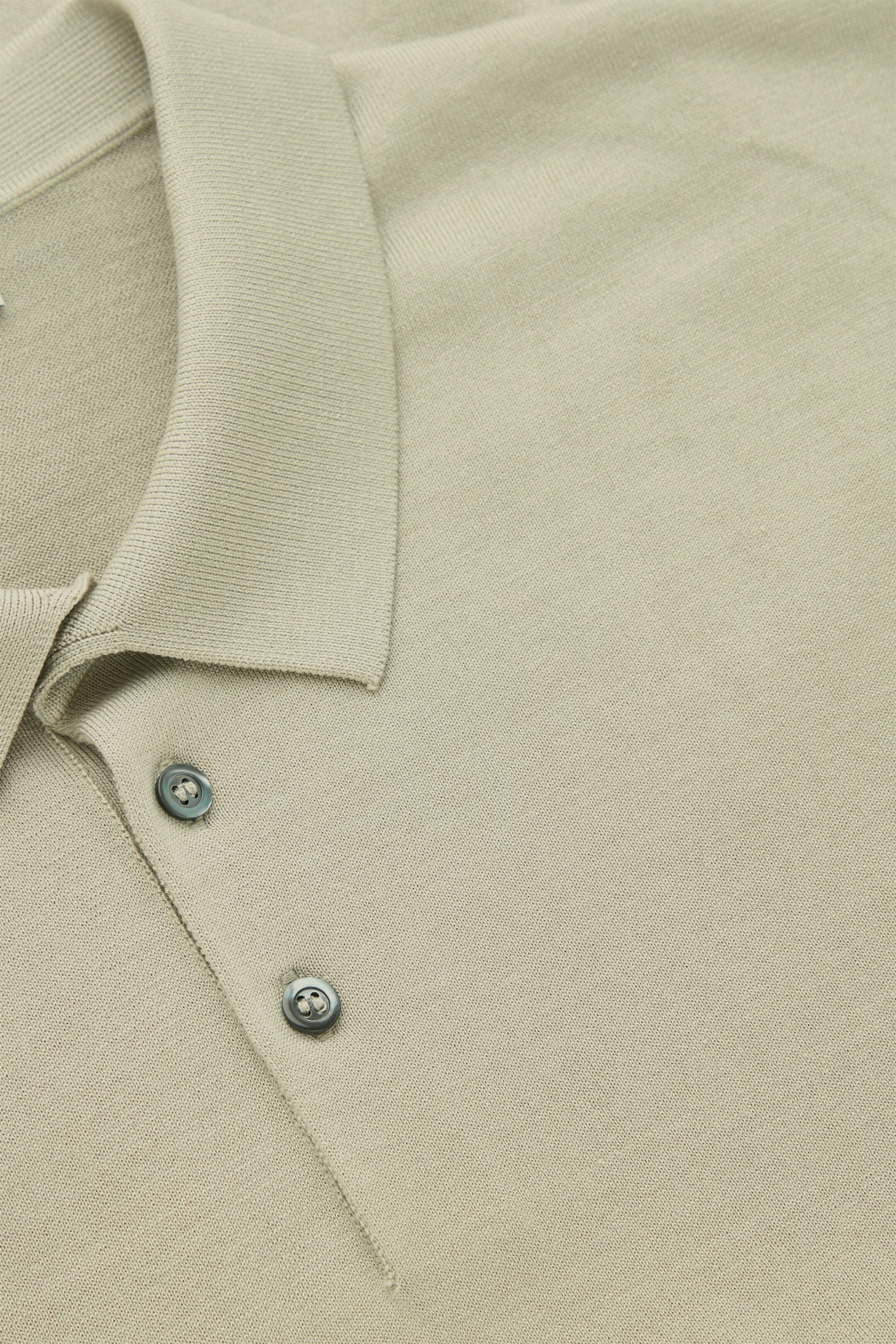 StillMedia/DescriptiveDetail