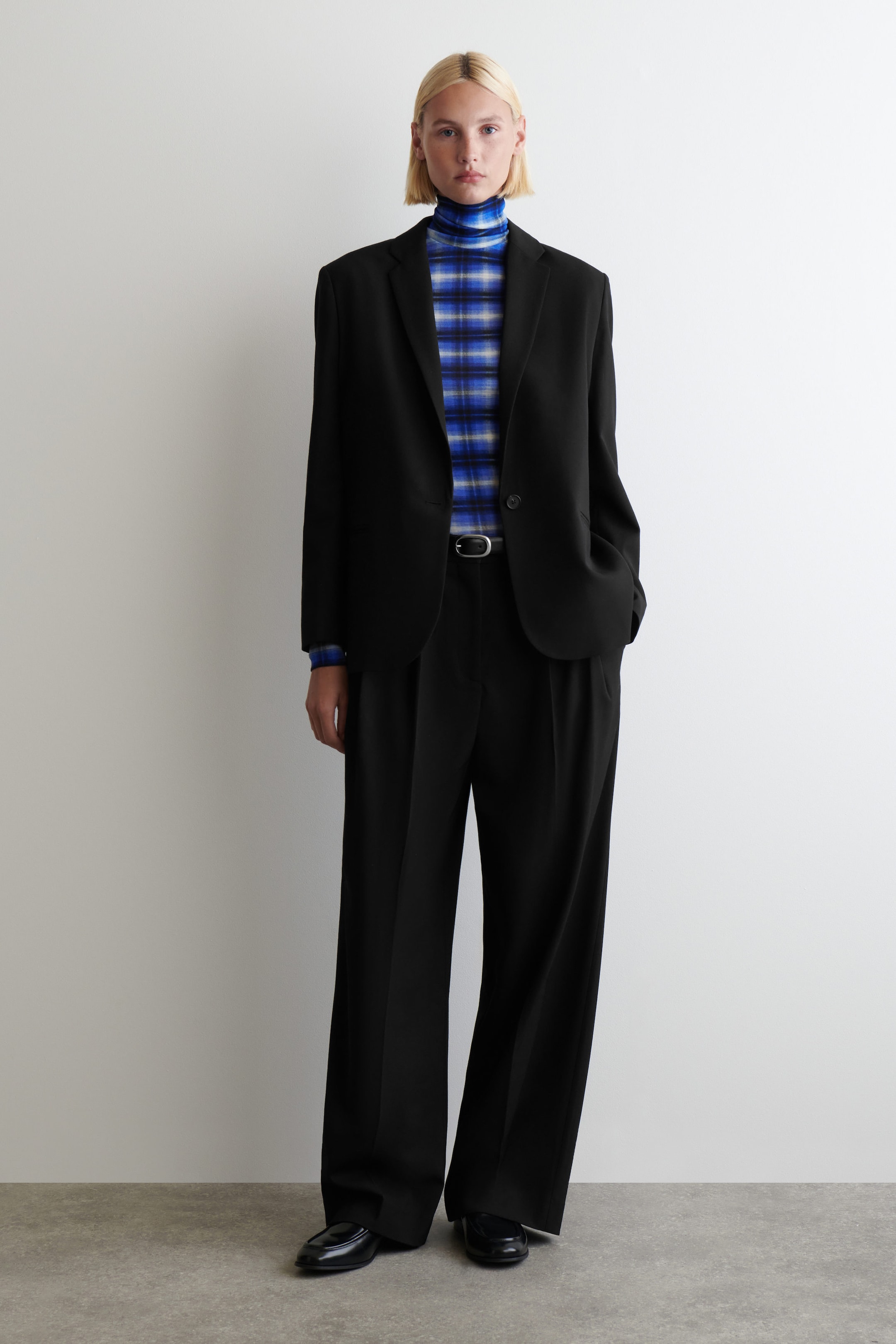 MERINO WOOL HIGH-NECK TOP