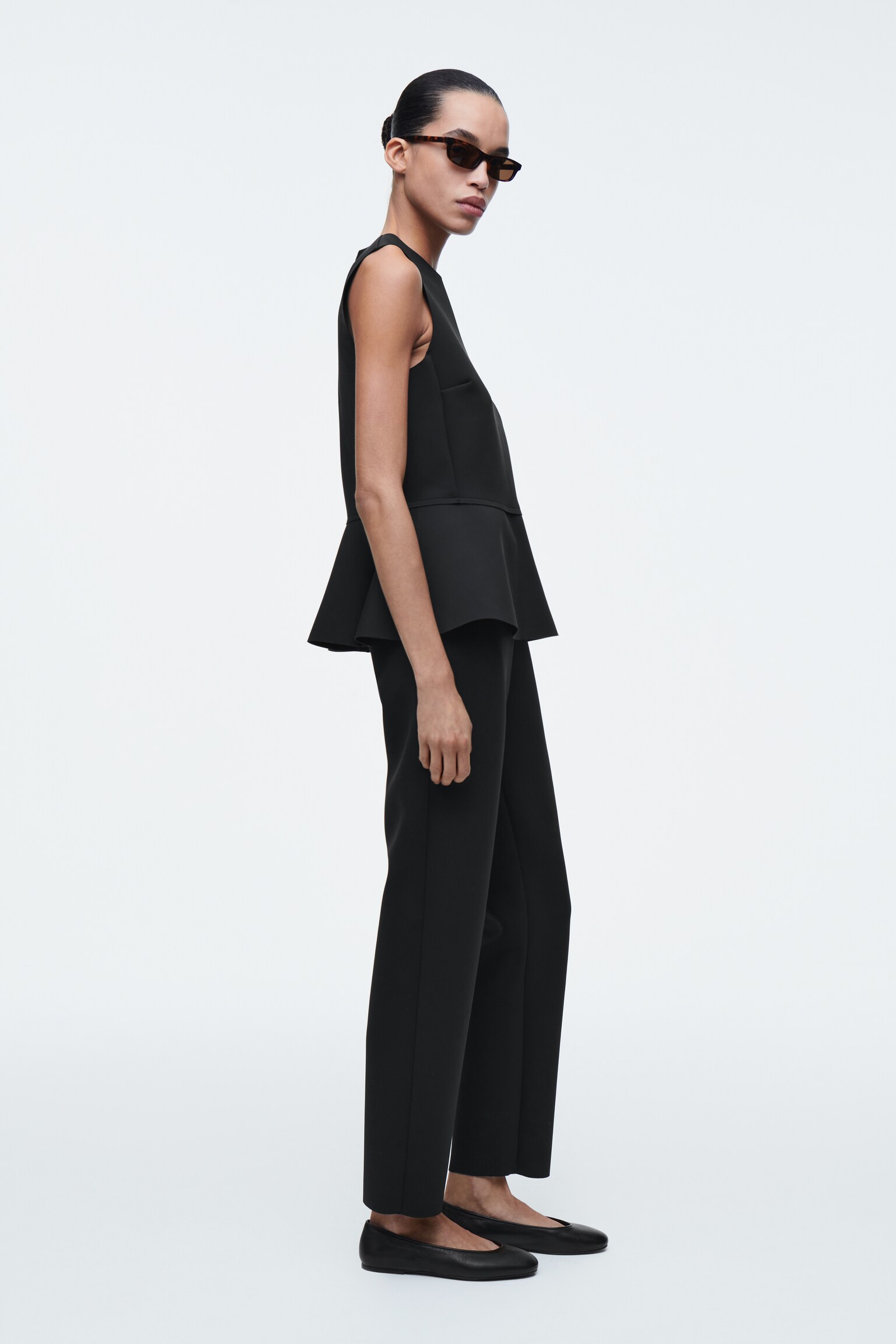 PANTALON CAPRI EN NÉOPRÈNE - NOIR - 4