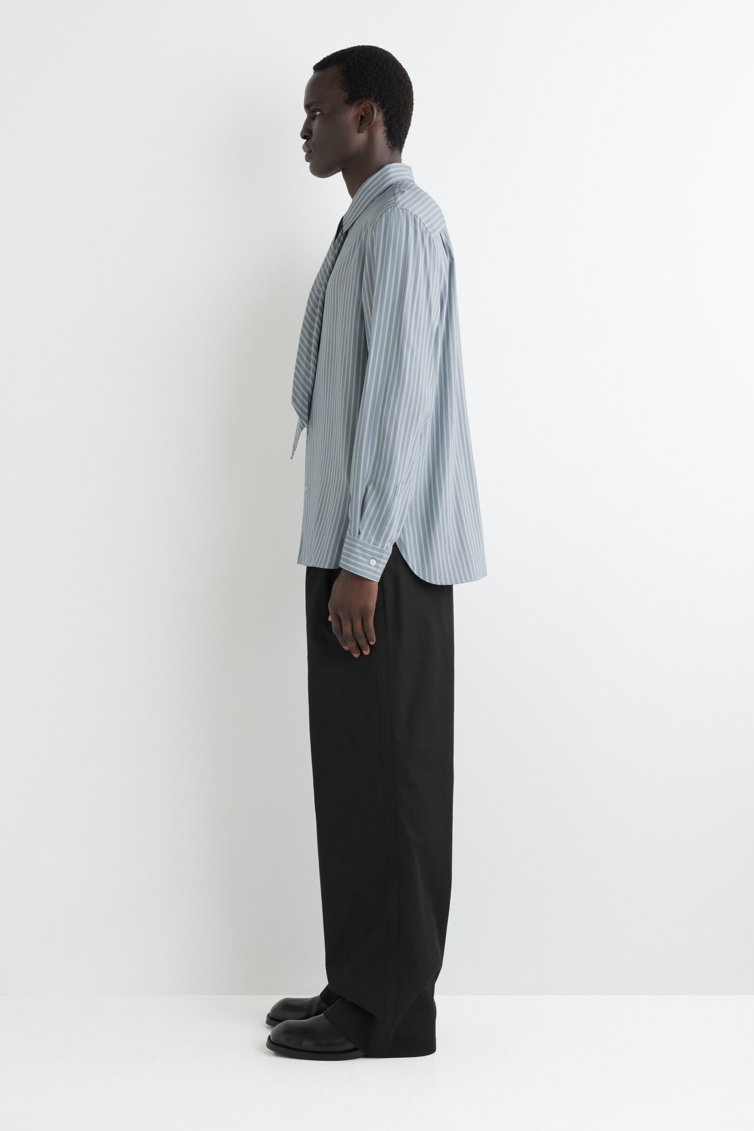 TIE-DETAIL STRIPED SHIRT - BLUE / STRIPED - 6