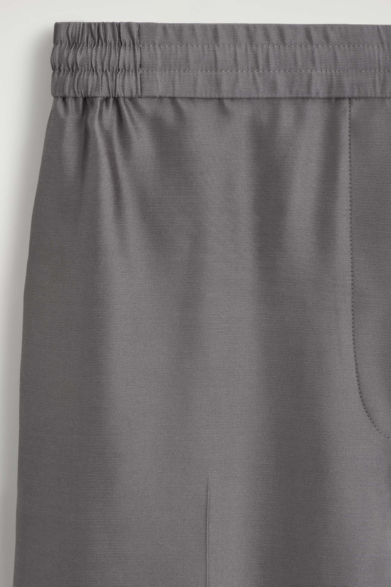TAILORED SILK STRAIGHT-LEG PANTS — PEWTER