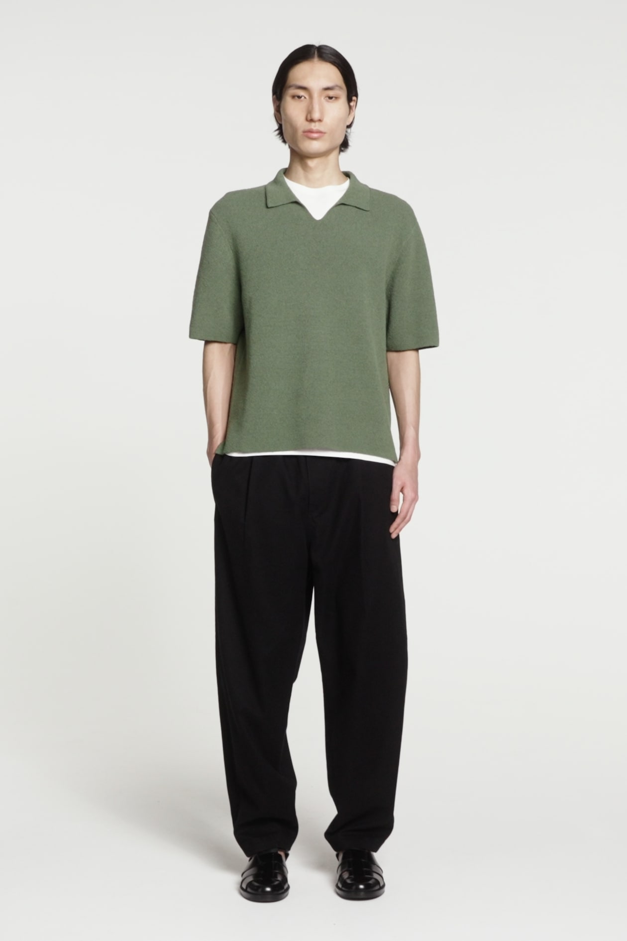 POLO IN MAGLIA BOUCLÉ CON COLLETTO APERTO