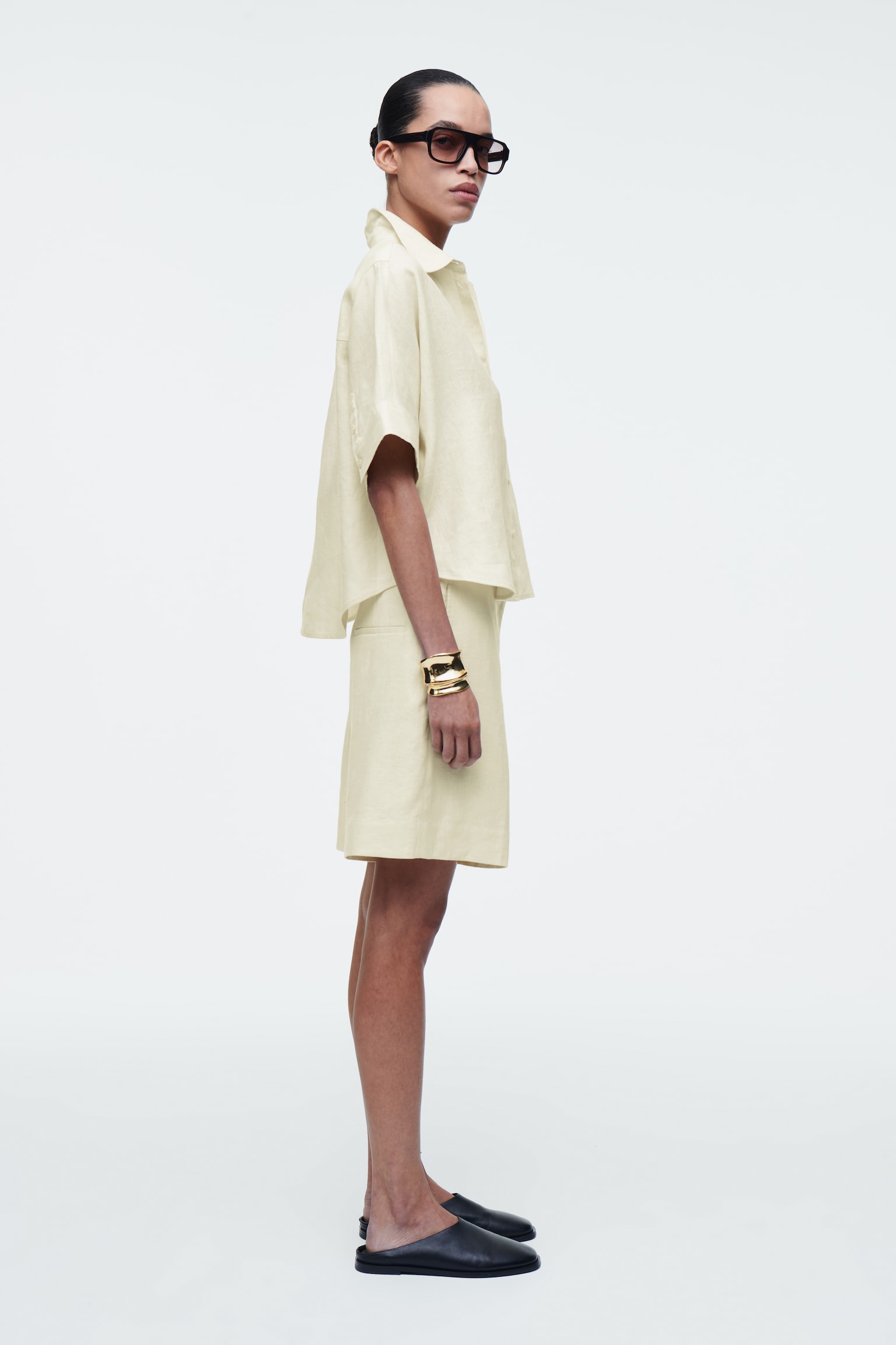 CHEMISE MANCHES COURTES SILHOUETTE CARRÉE EN LIN - JAUNE BEURRE/VERT/BLEU MARINE/BLANC - 5