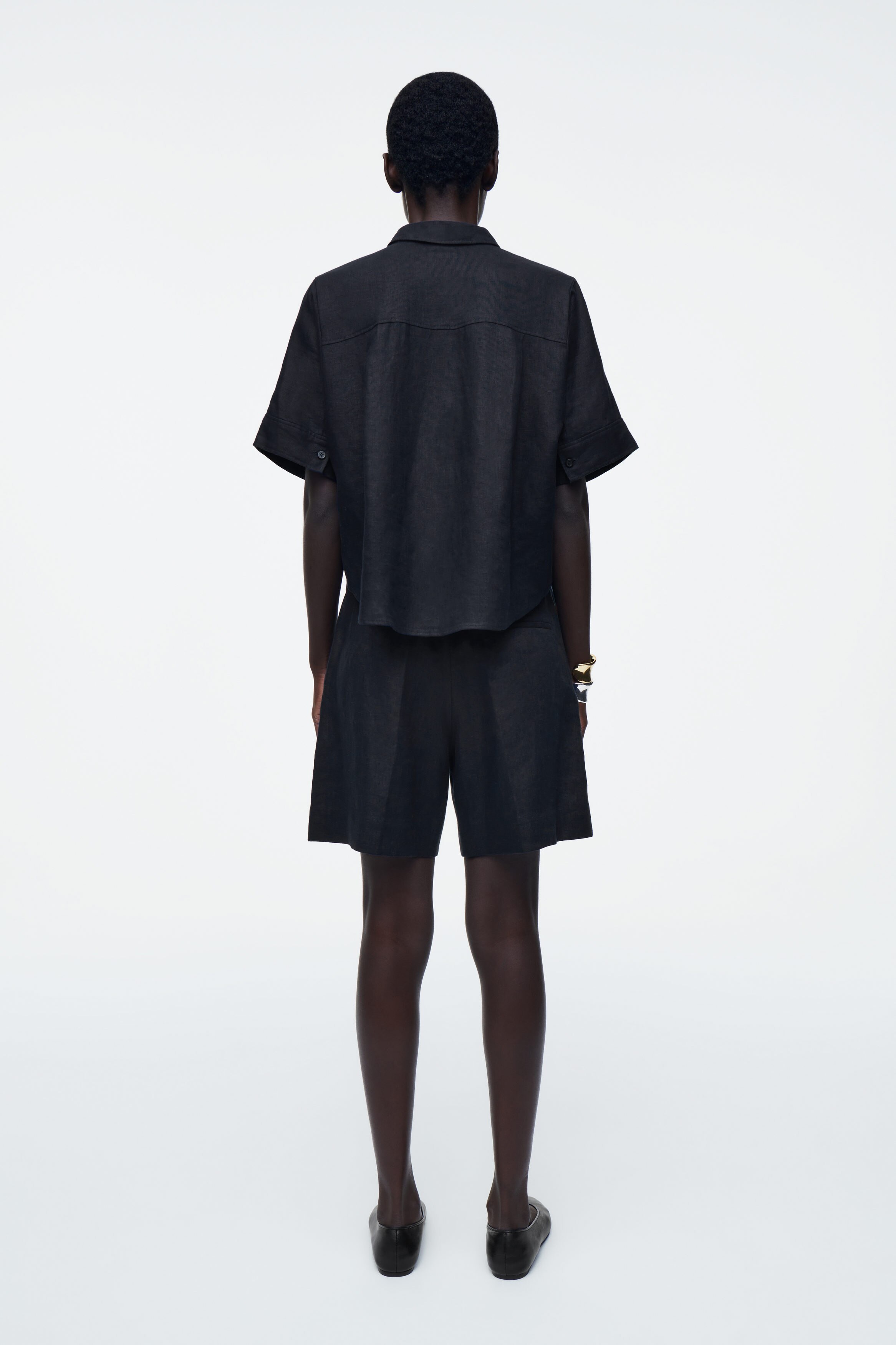 [ NERDY ]★25SS★韓国人気★NERO CUPID SHORT SLEEVE T-SHIRT BOXY SHORT-SLEEVED LINEN SHIRT - NAVY | COS
