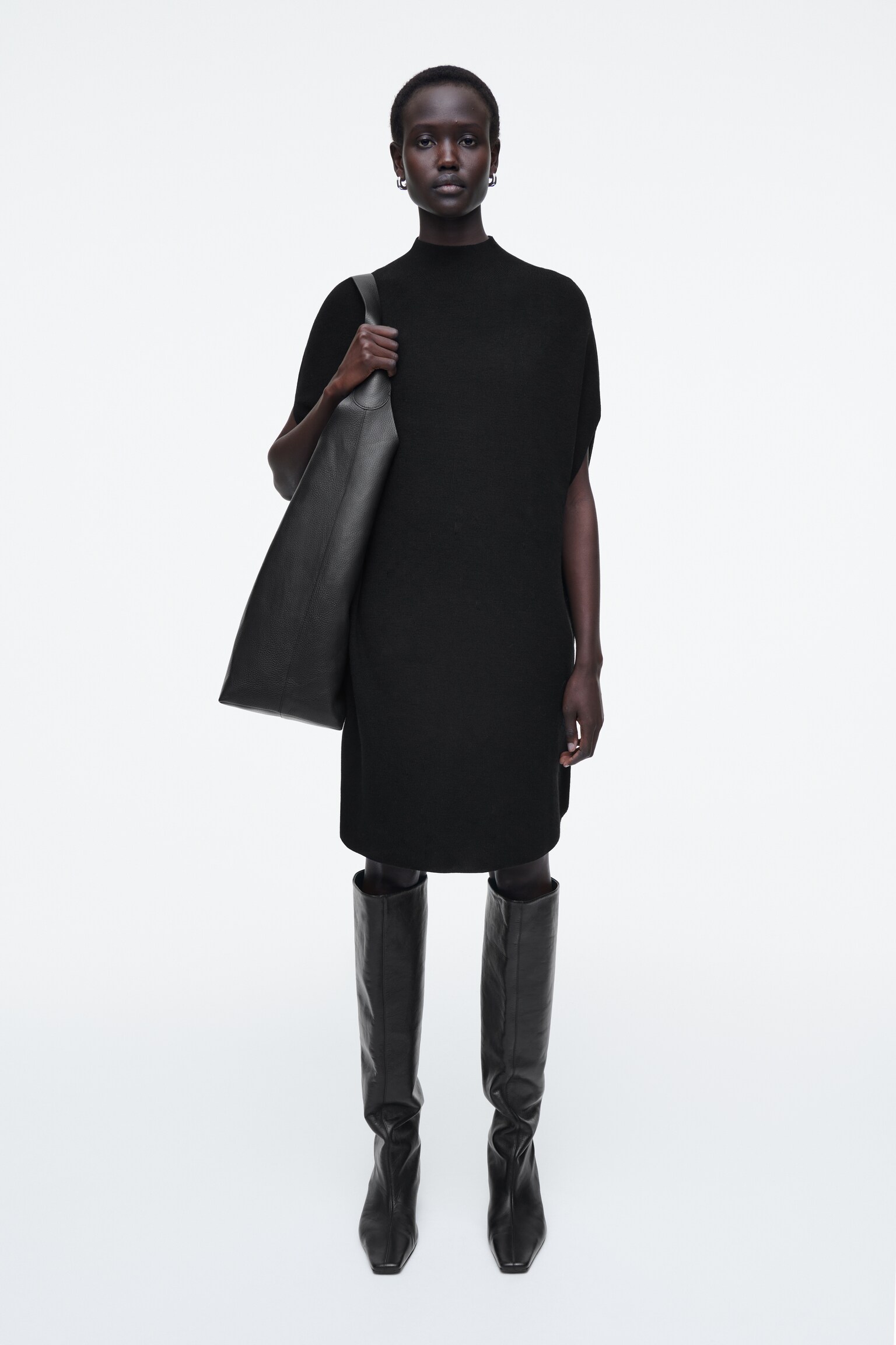 COCOONING WOOL DRESS - BLACK/OFF-WHITE - 1