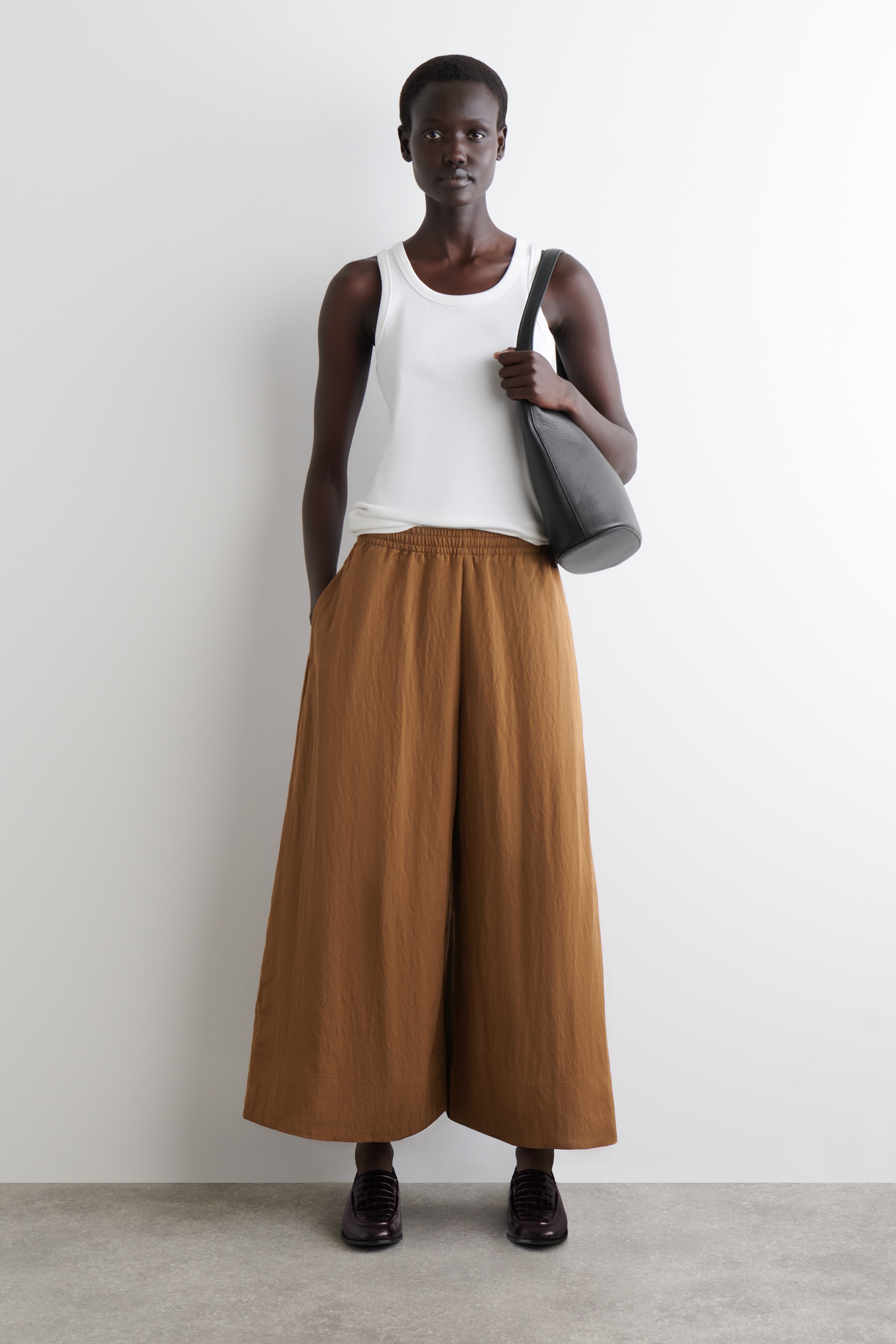 VOLUMINEUZE CULOTTES - BRUIN