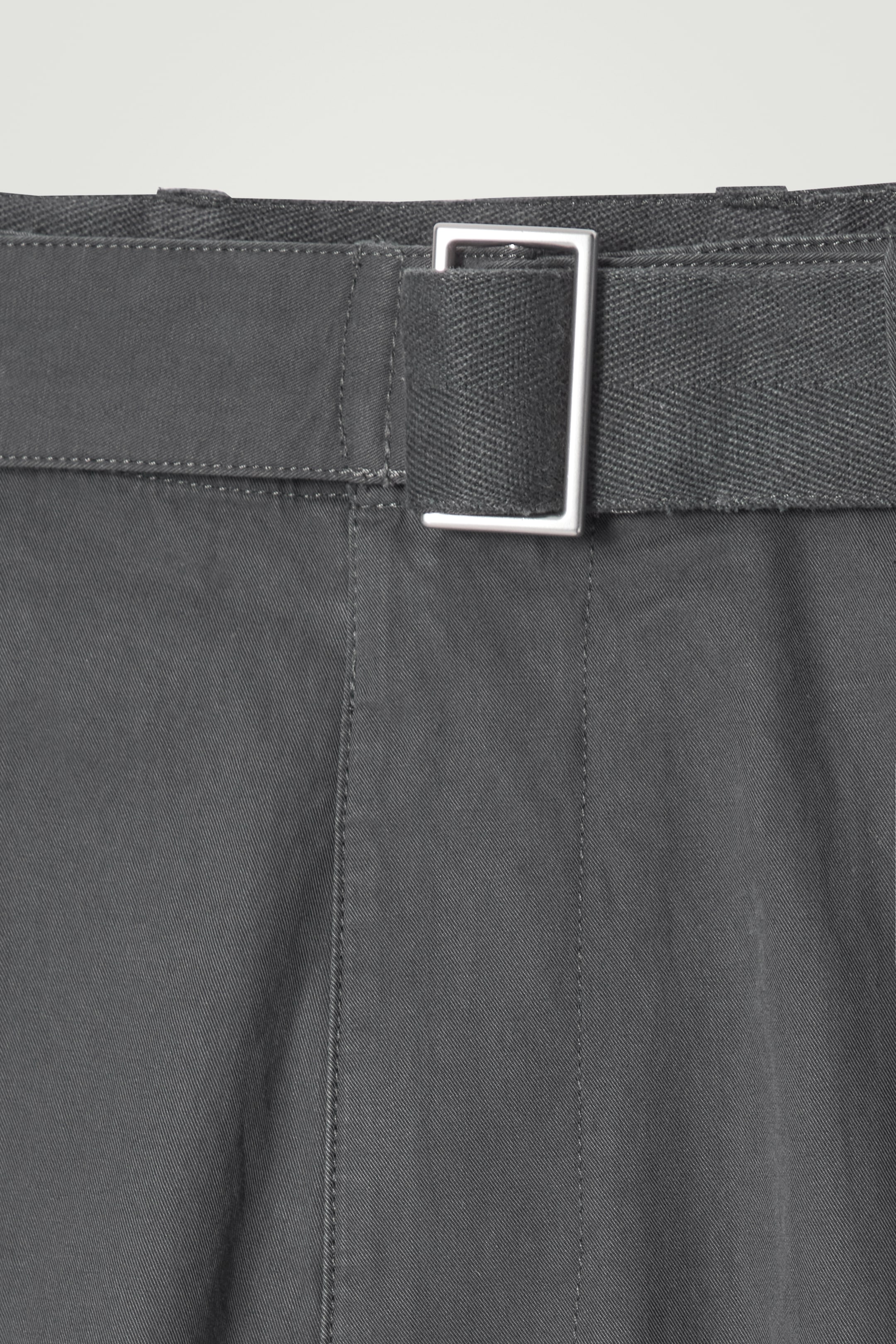 Ingrandisci l'immagine: BELTED CARGO SHORTS - GREY - UOMO | H&M CH 3