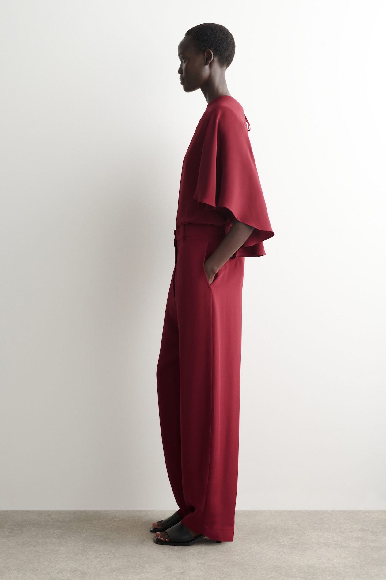 SILK TULIP PANTS — CRIMSON