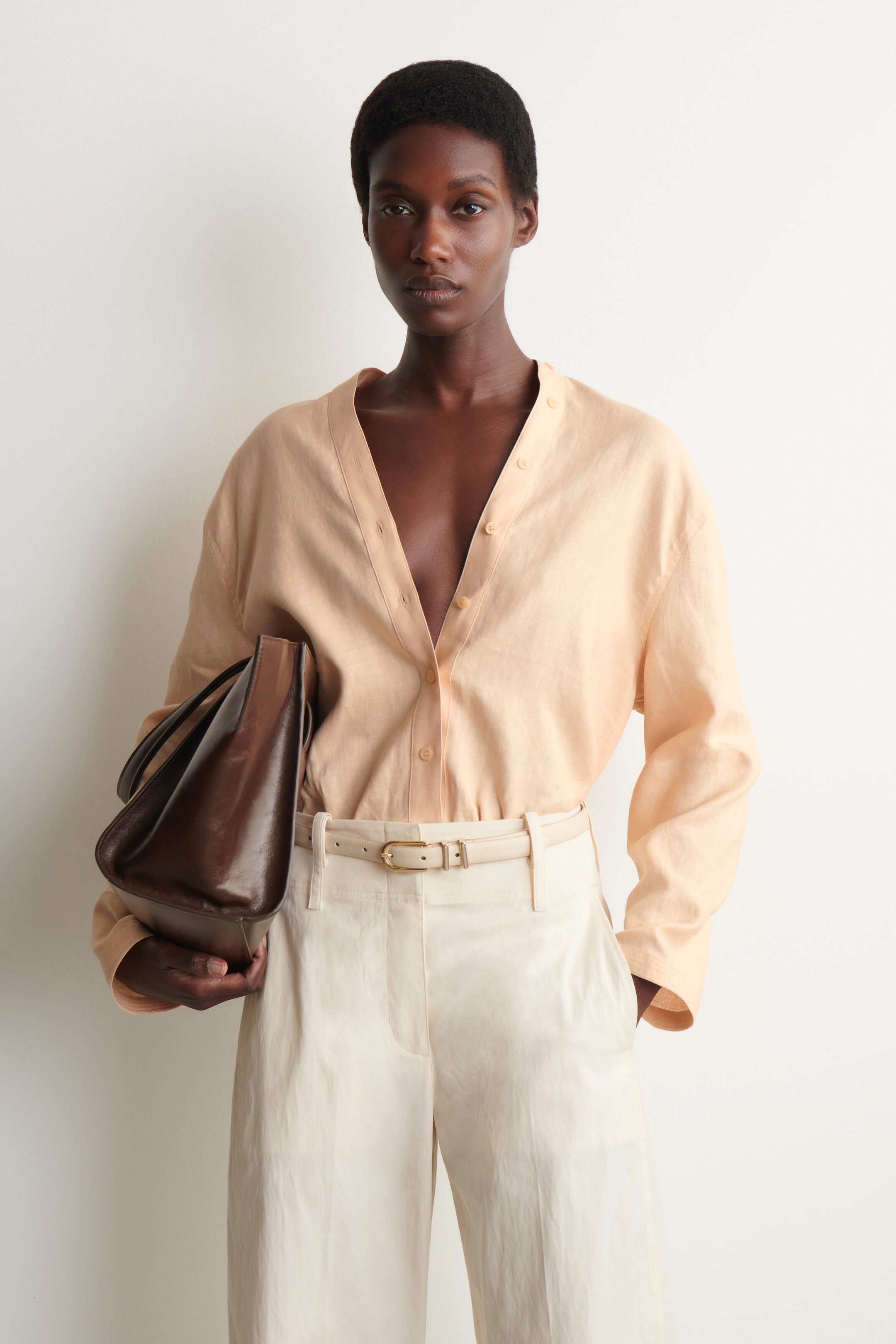 BUTTON-DETAIL LINEN V-NECK SHIRT
