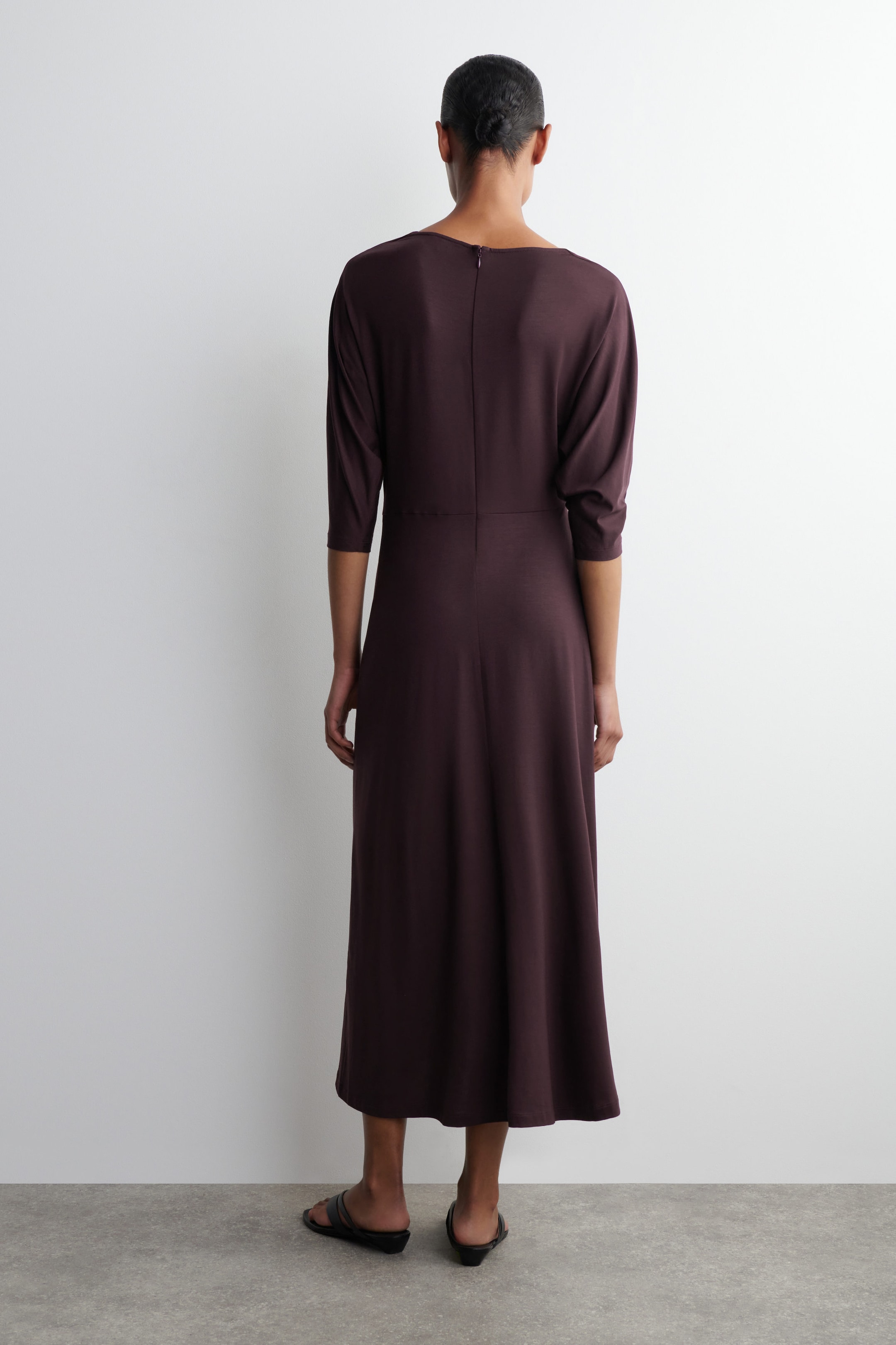 GATHERED-WAIST DRAPED MIDI DRESS