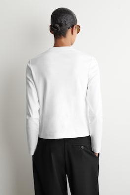 CLEAN CUT LONG-SLEEVED T-SHIRT — WHITE 4
