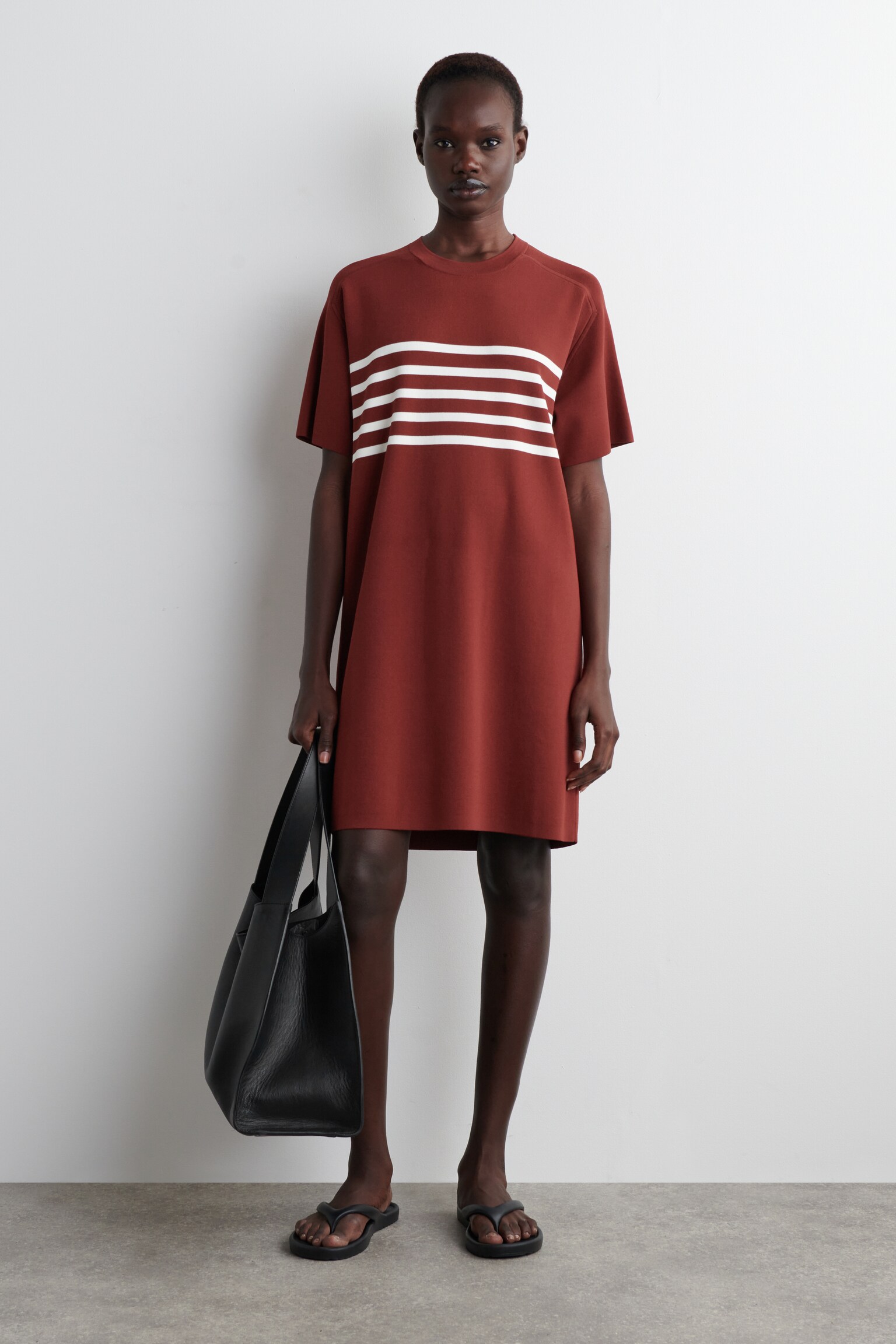 VESTIDO-CAMISETA DE PUNTO - ROJO/RAYAS/AZUL MARINO