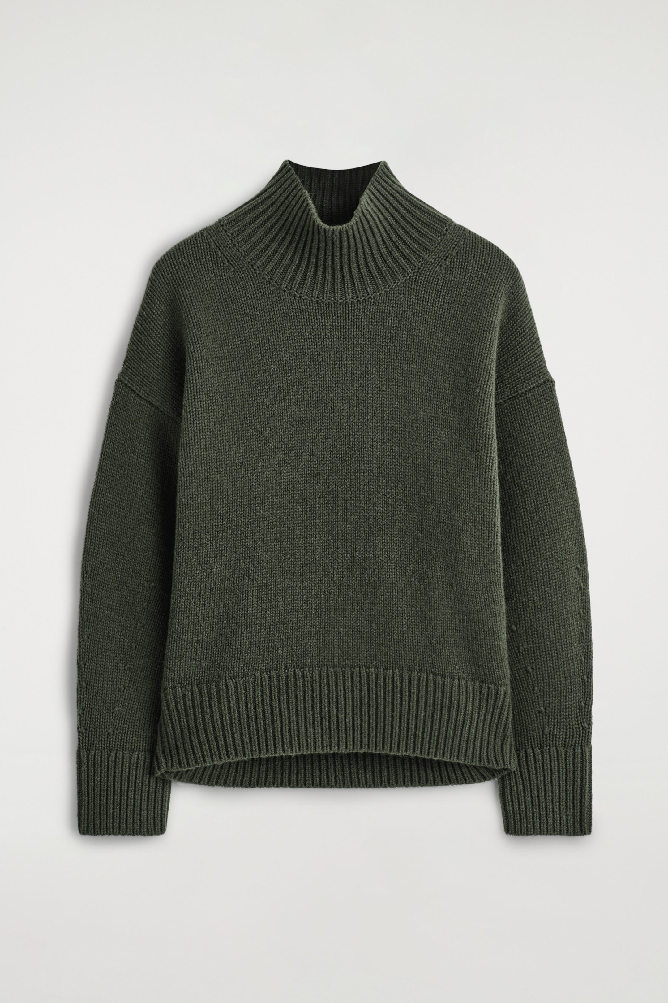 CHUNKY FUNNEL-NECK WOOL SWEATER