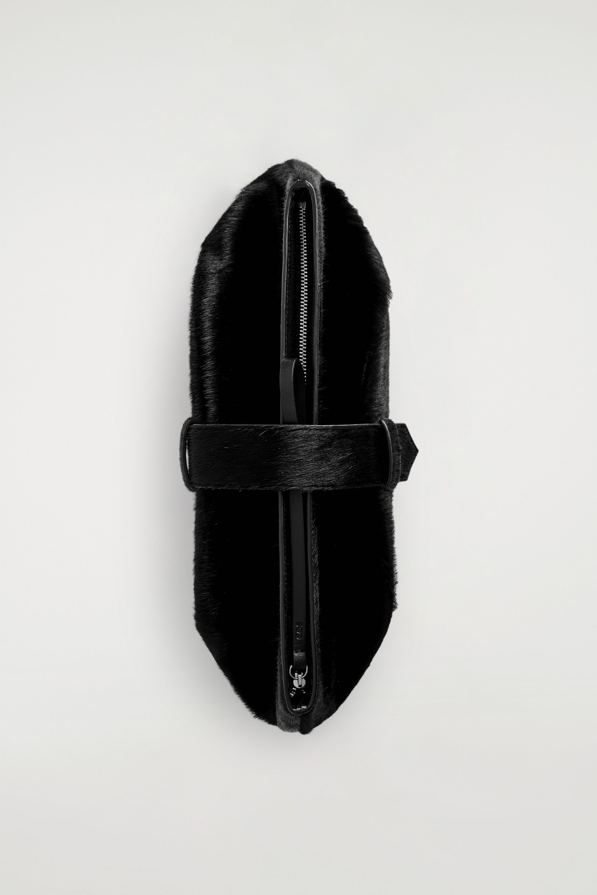BELTED CLUTCH BAG - PONY HAIR-EFFECT LEATHER - CARBON | COS US