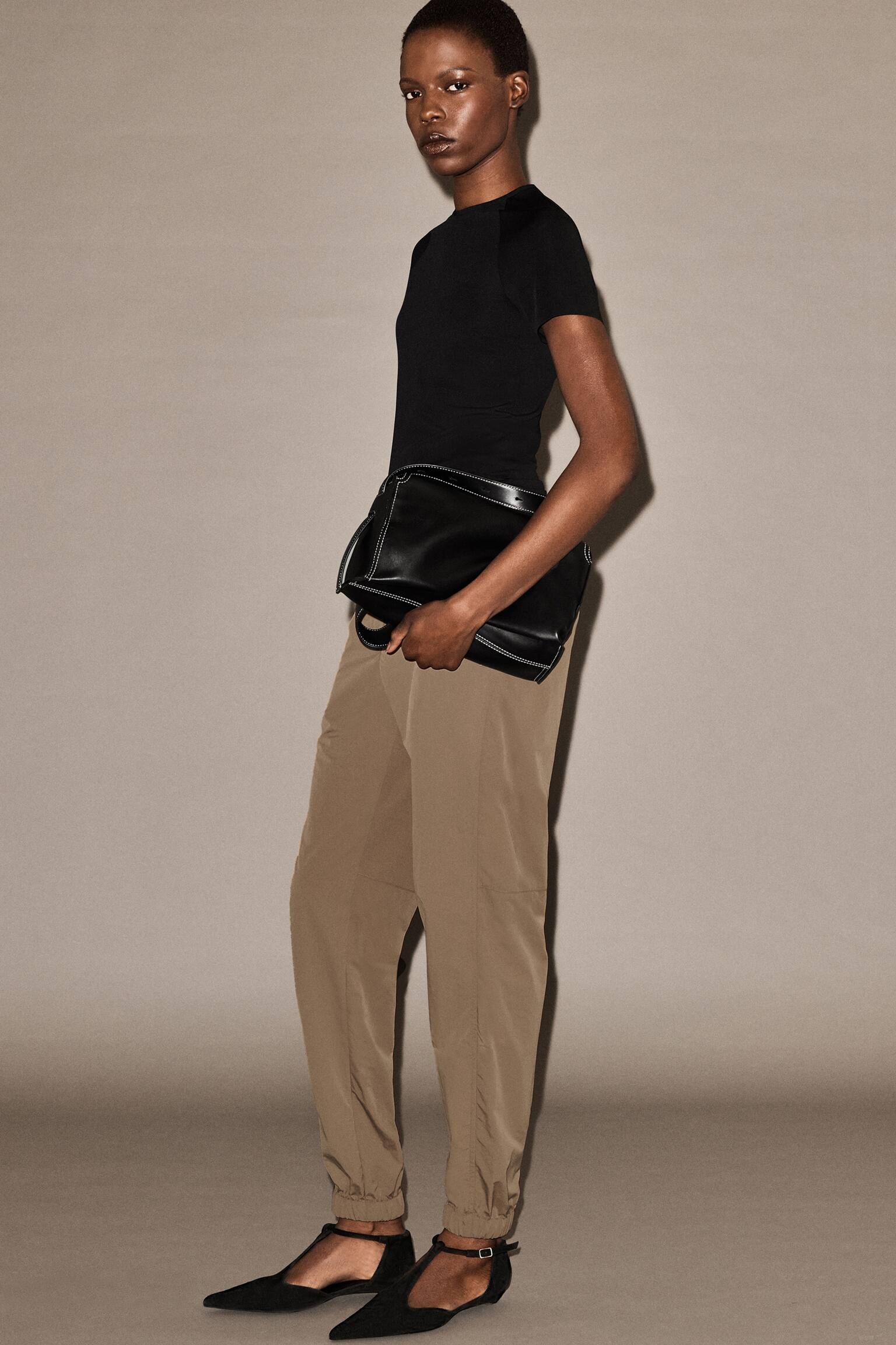 HOSE AUS TECHNISCHEM NYLON MIT BARREL-BEIN - BEIGE - 7