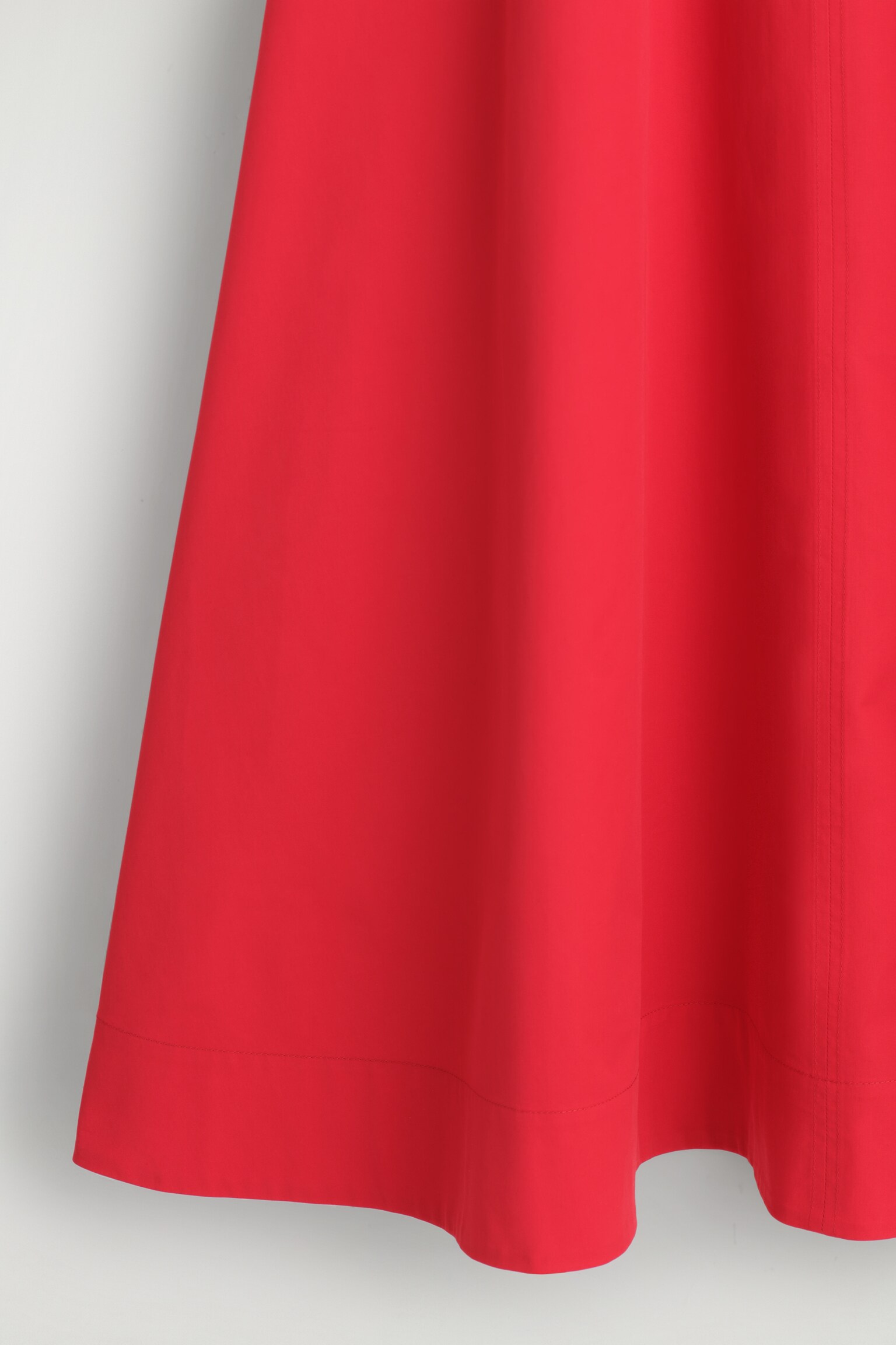 ABITO MINI A TRAPEZIO CON LACCI SUL RETRO - ROSSO/NERO - 3