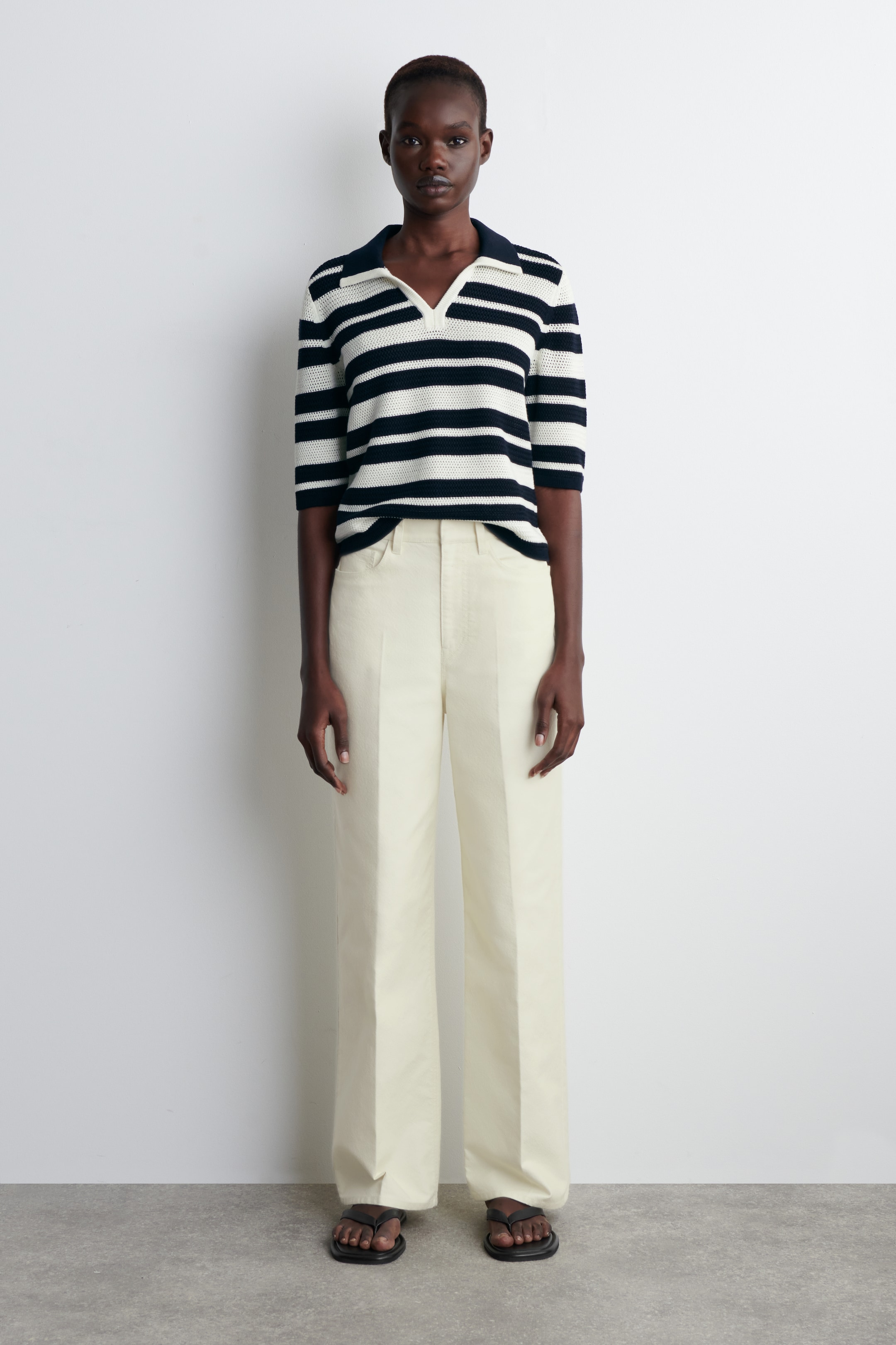 Visualizza immagine più grande: POLO CON LAVORAZIONE A MAGLIA APERTA - BIANCO / RIGHE - DONNA | H&M IT 2