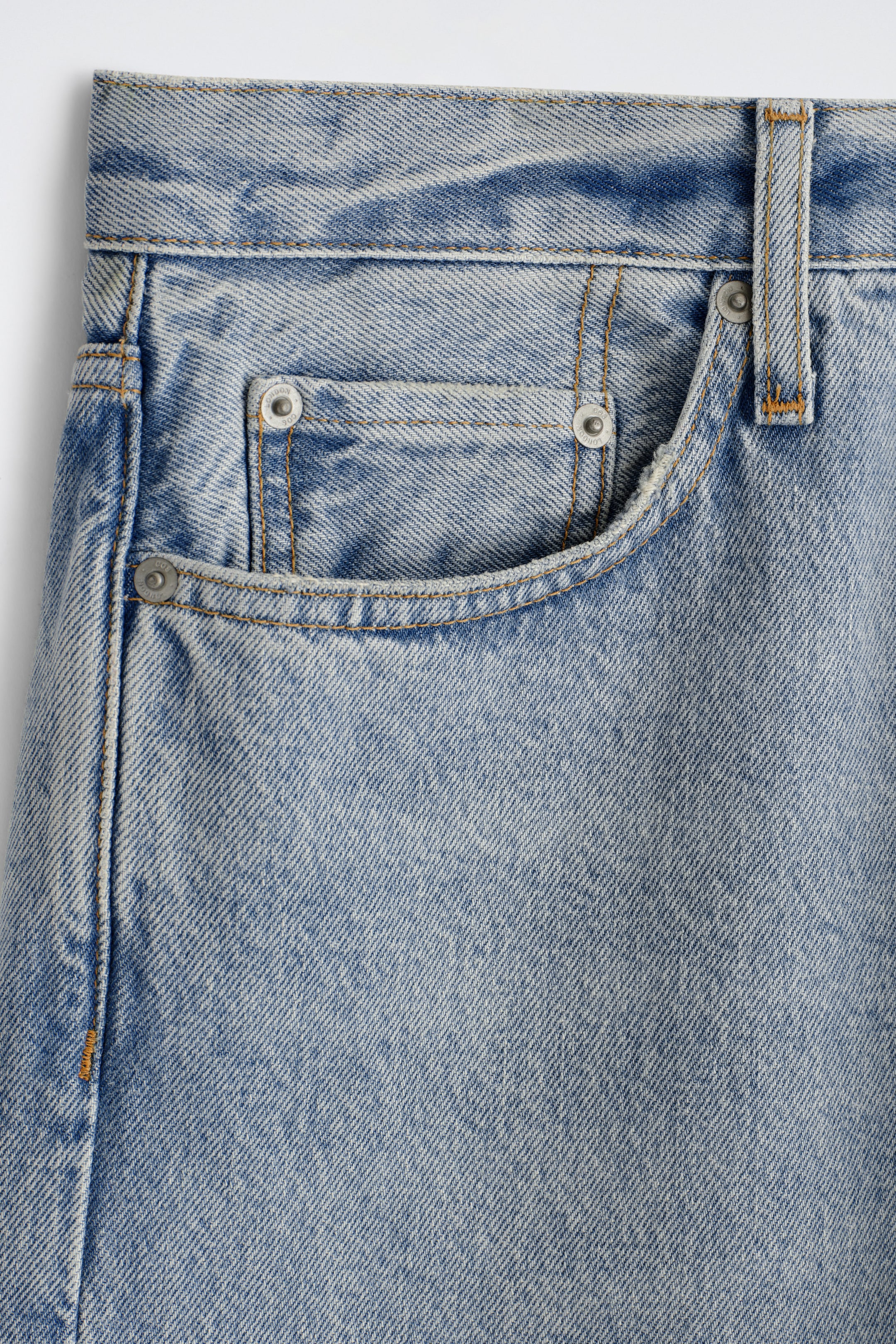 StillMedia/DescriptiveDetail