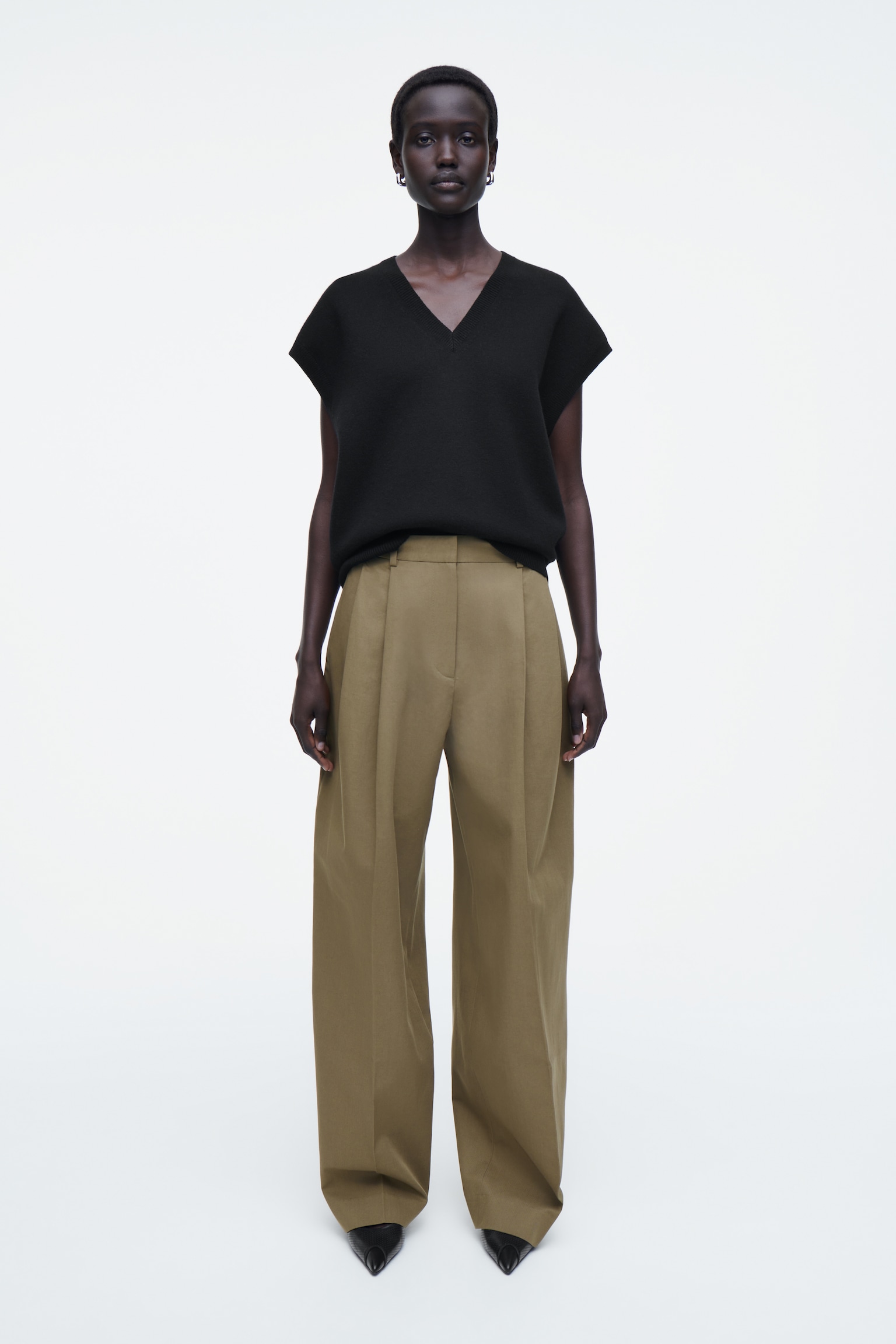 PANTALONES DE ALGODÓN RELAXED FIT - CAQUI/AZUL MARINO