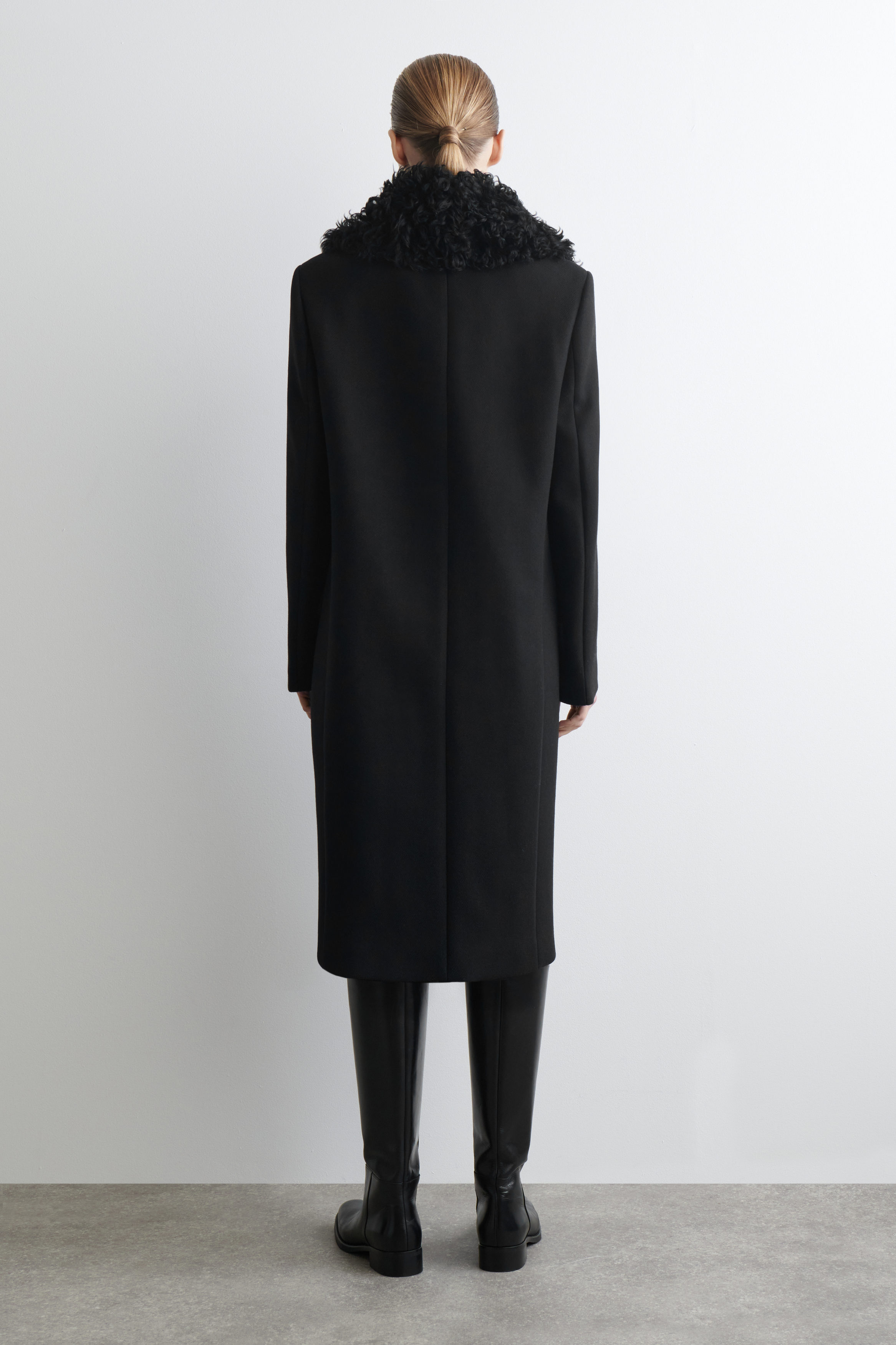SHEARLING-COLLAR WOOL LONG COAT - BLACK | COS