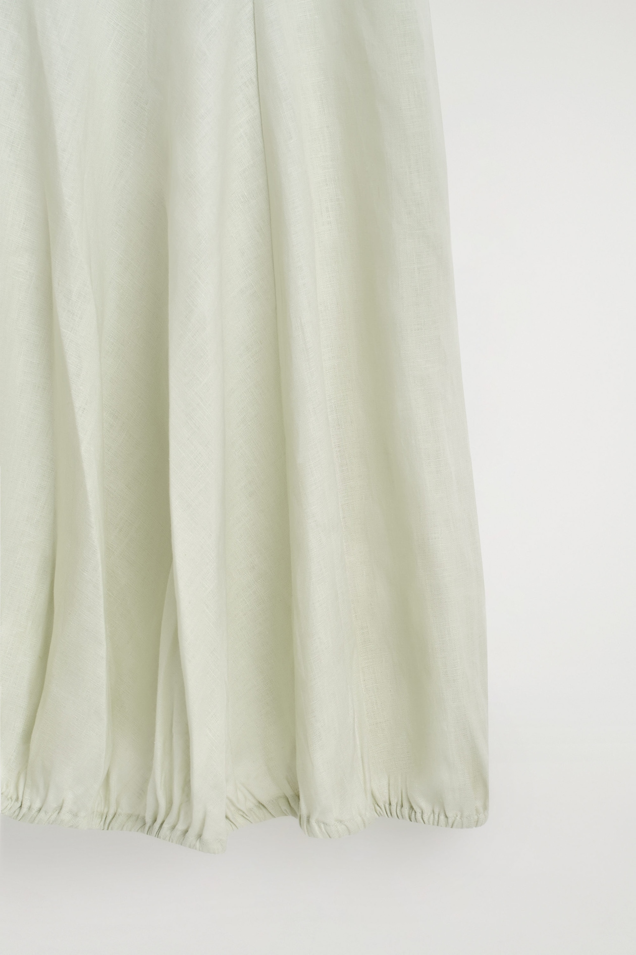 ELASTICATED-HEM LINEN MAXI DRESS — LIGHT GREEN