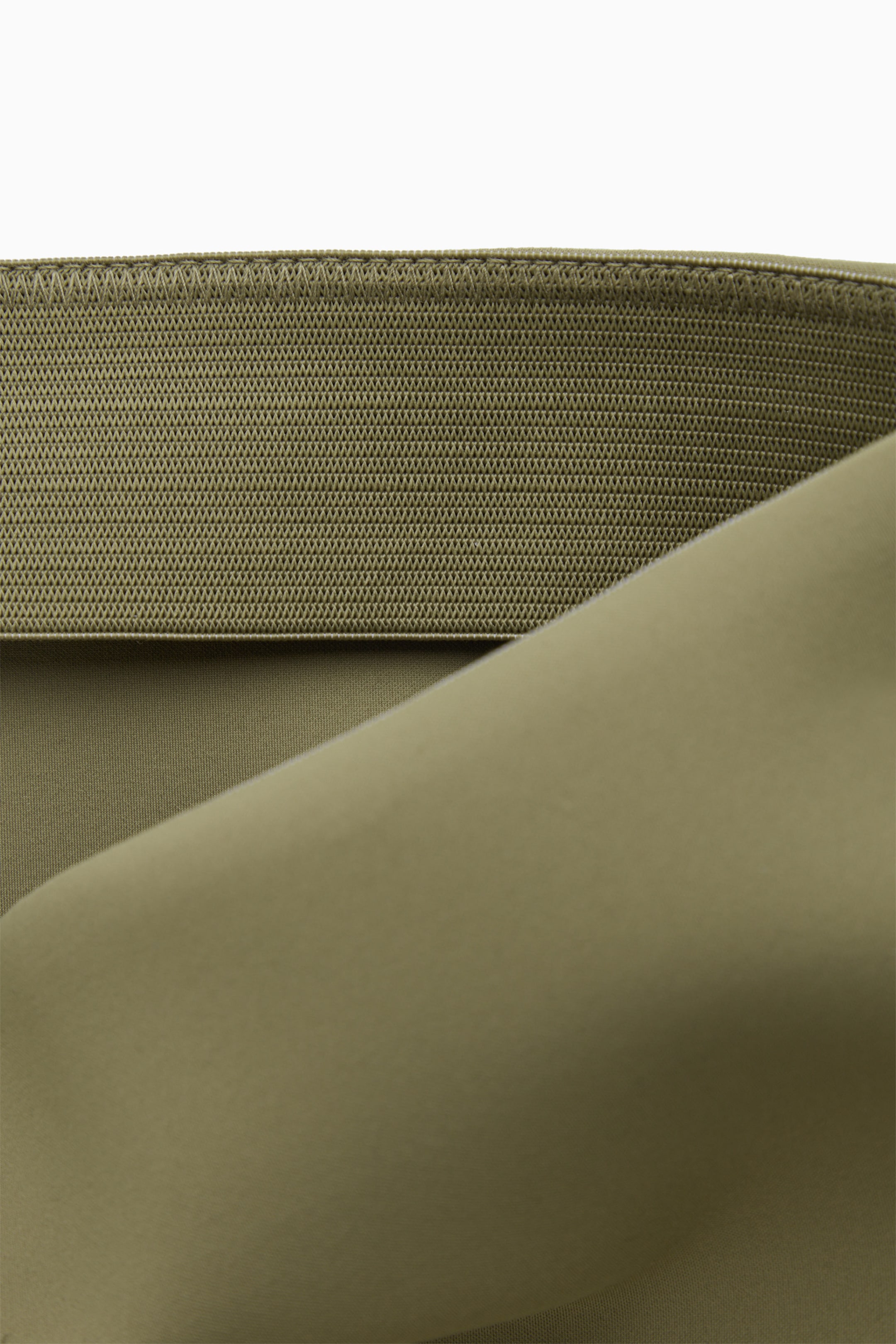 StillMedia/DescriptiveDetail