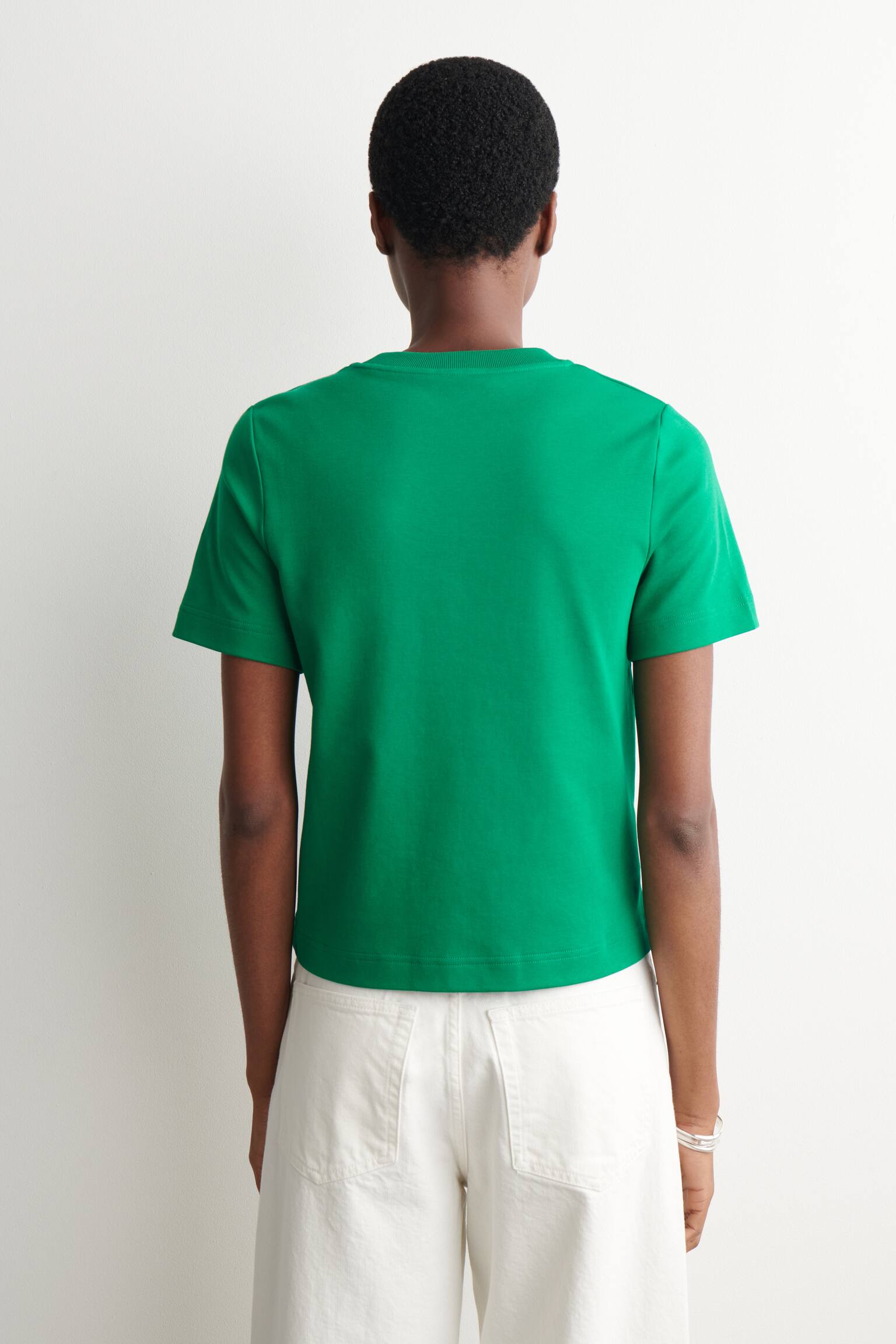 SCHLICHTES T-SHIRT - GRÜN/WEISS/SCHWARZ/NAVYBLAU/BEIGE MELIERT/DUNKELROT/BRAUN/BLAU/GESTREIFT/ROSA/BLAU/WEISS/GESTREIFT/KORNBLUMENBLAU - 6