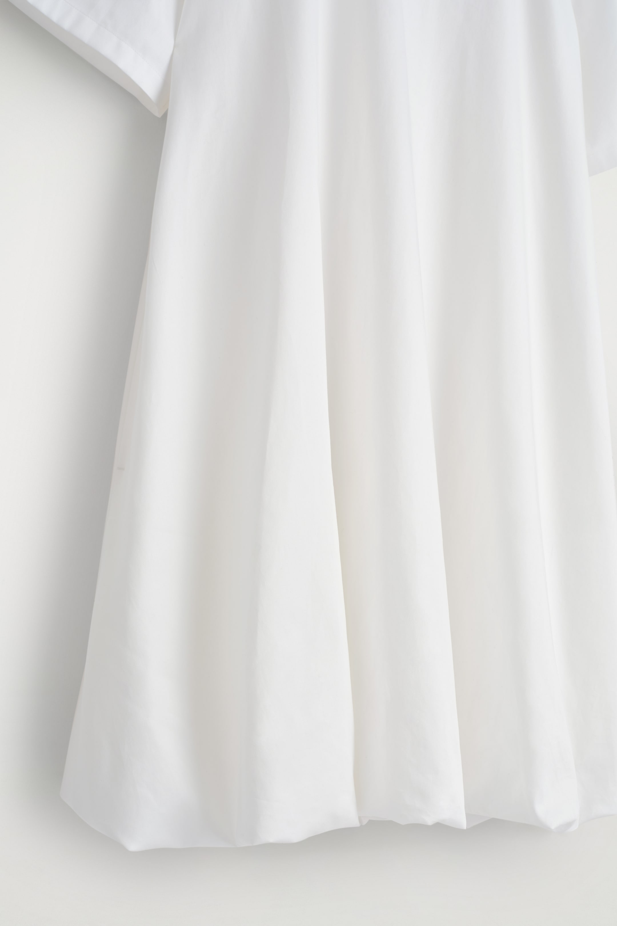 Agrandir l'image: ROBE COURTE À OURLET BULLE - BLANC - FEMME | H&M FR 6