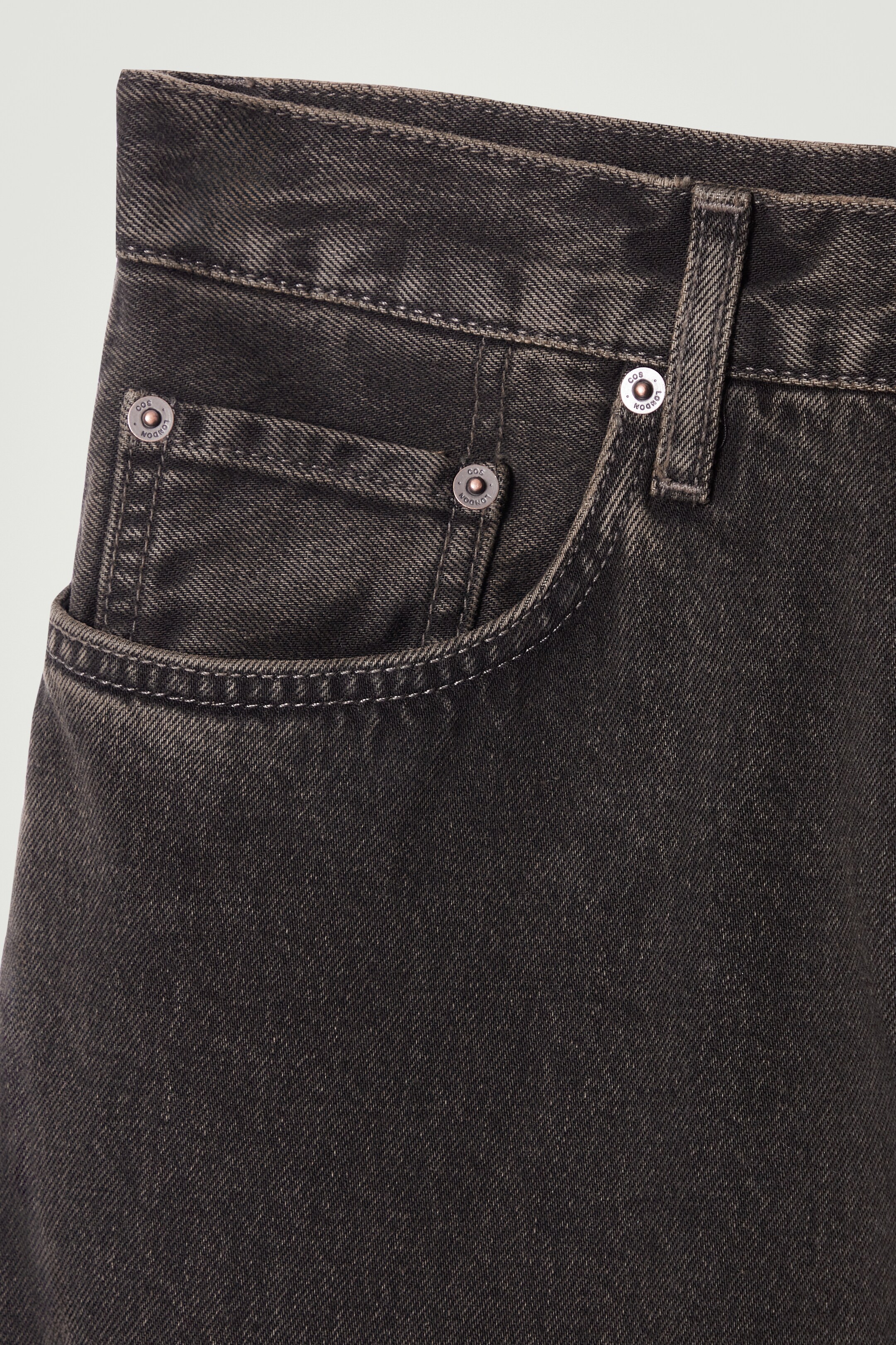 Grotere afbeelding bekijken: DOME RECHTE JEANS - ZWART - HEREN | H&M BE 7