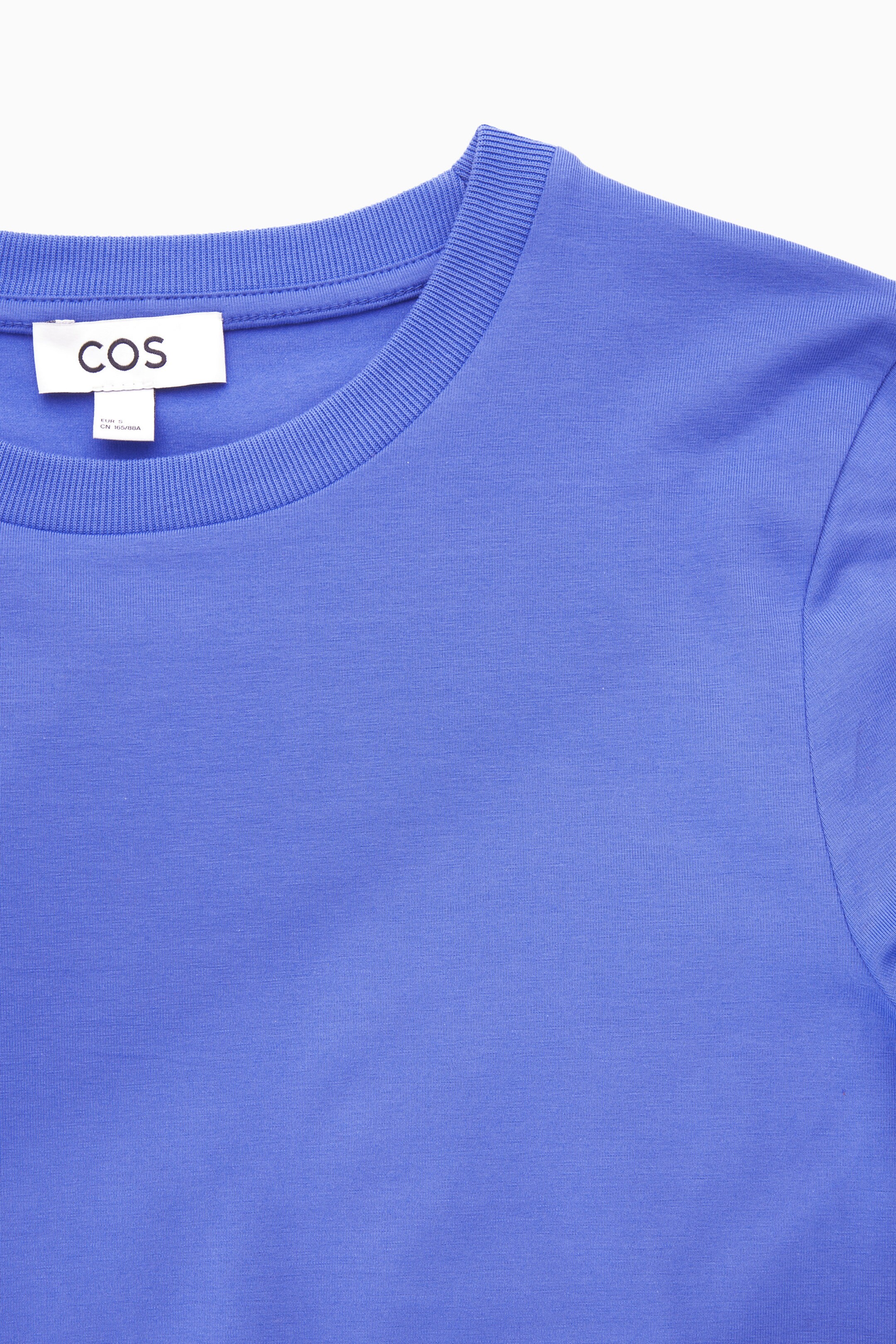 StillMedia/DescriptiveDetail