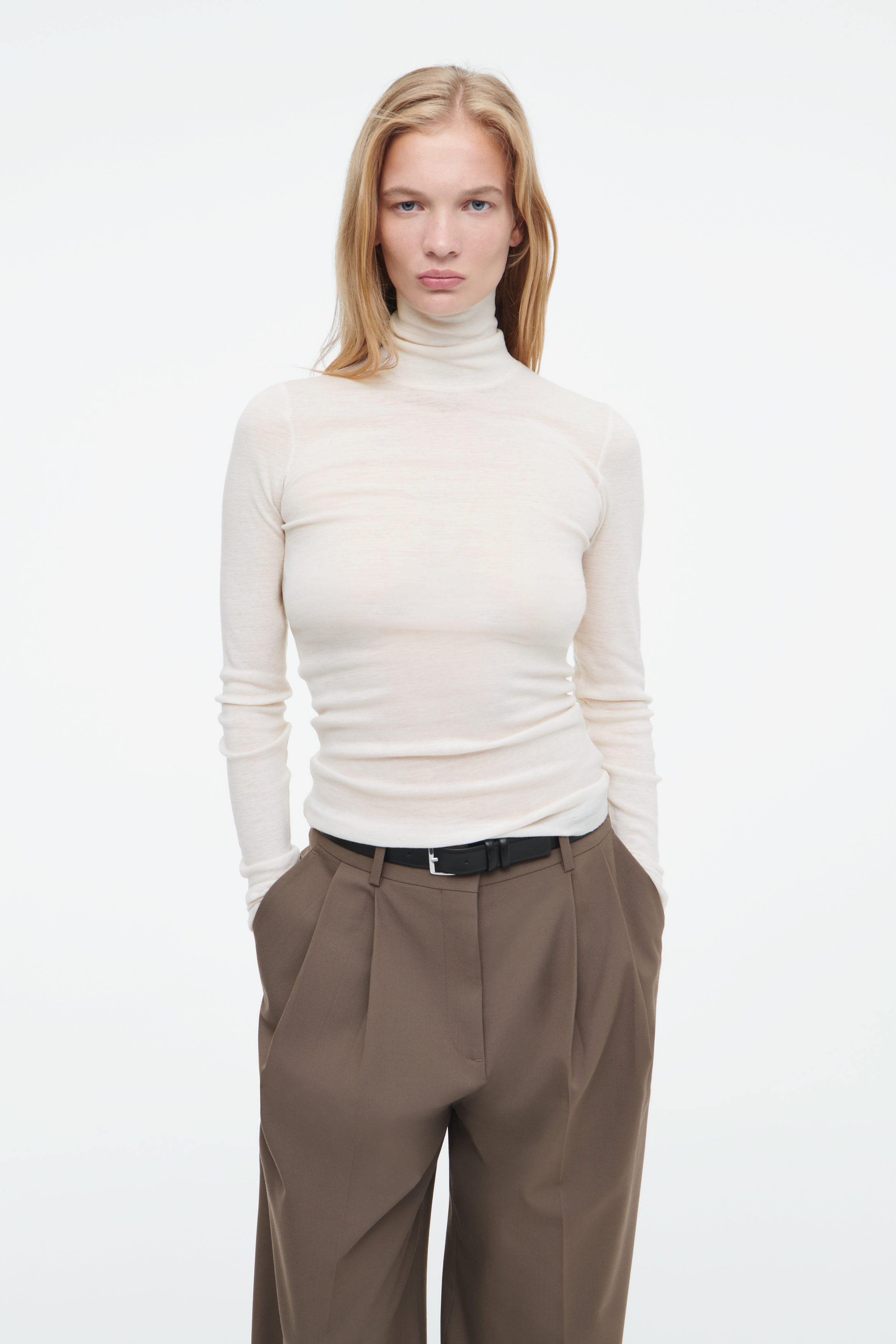 MERINO WOOL TURTLENECK TOP - WHITE | COS