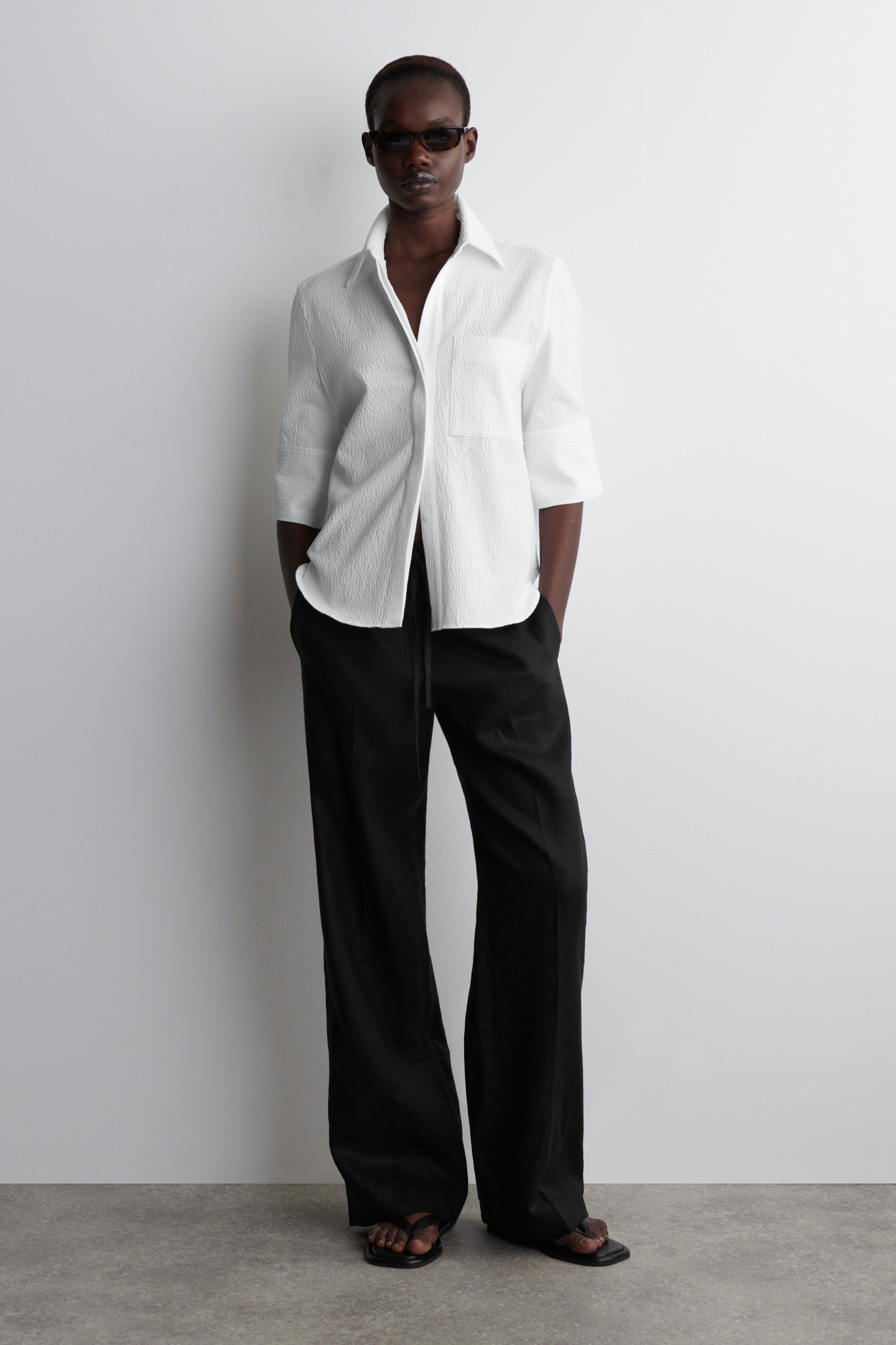 STRIPED SEERSUCKER SHIRT - WHITE | COS
