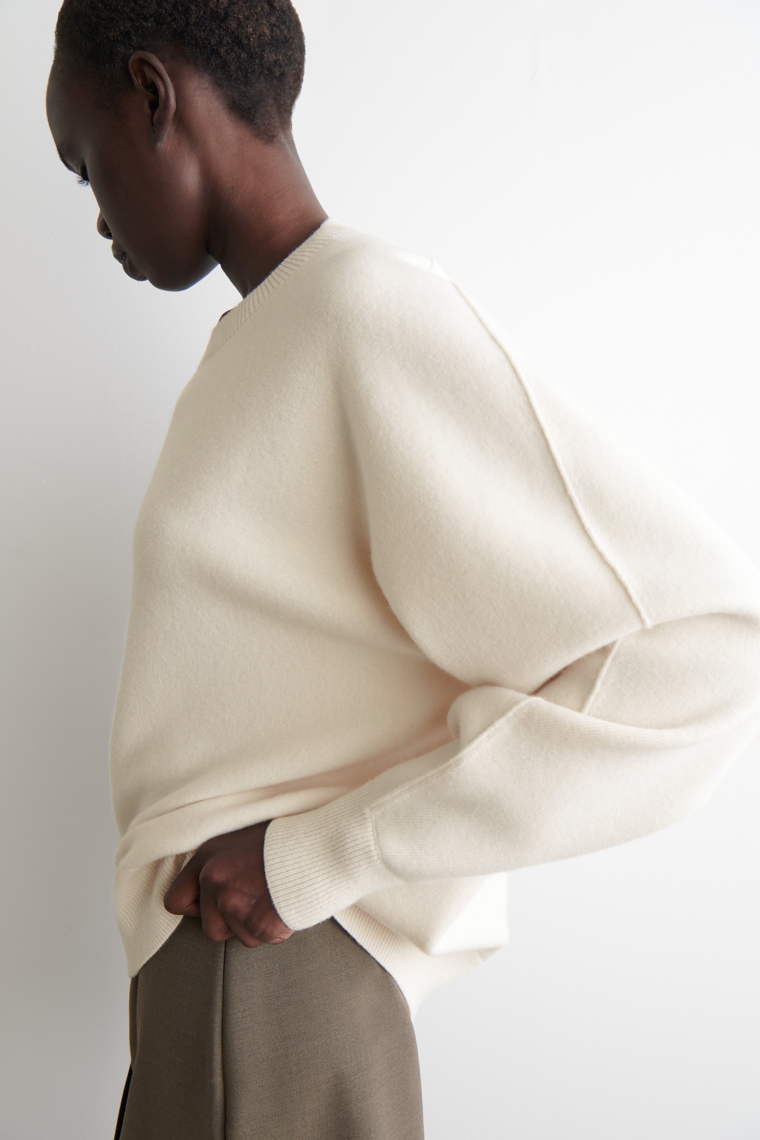 PULL SILHOUETTE ARRONDIE EN LAINE DOUBLE FACE - BLANC/VERT FONCÉ/GRIS CHINÉ - 6