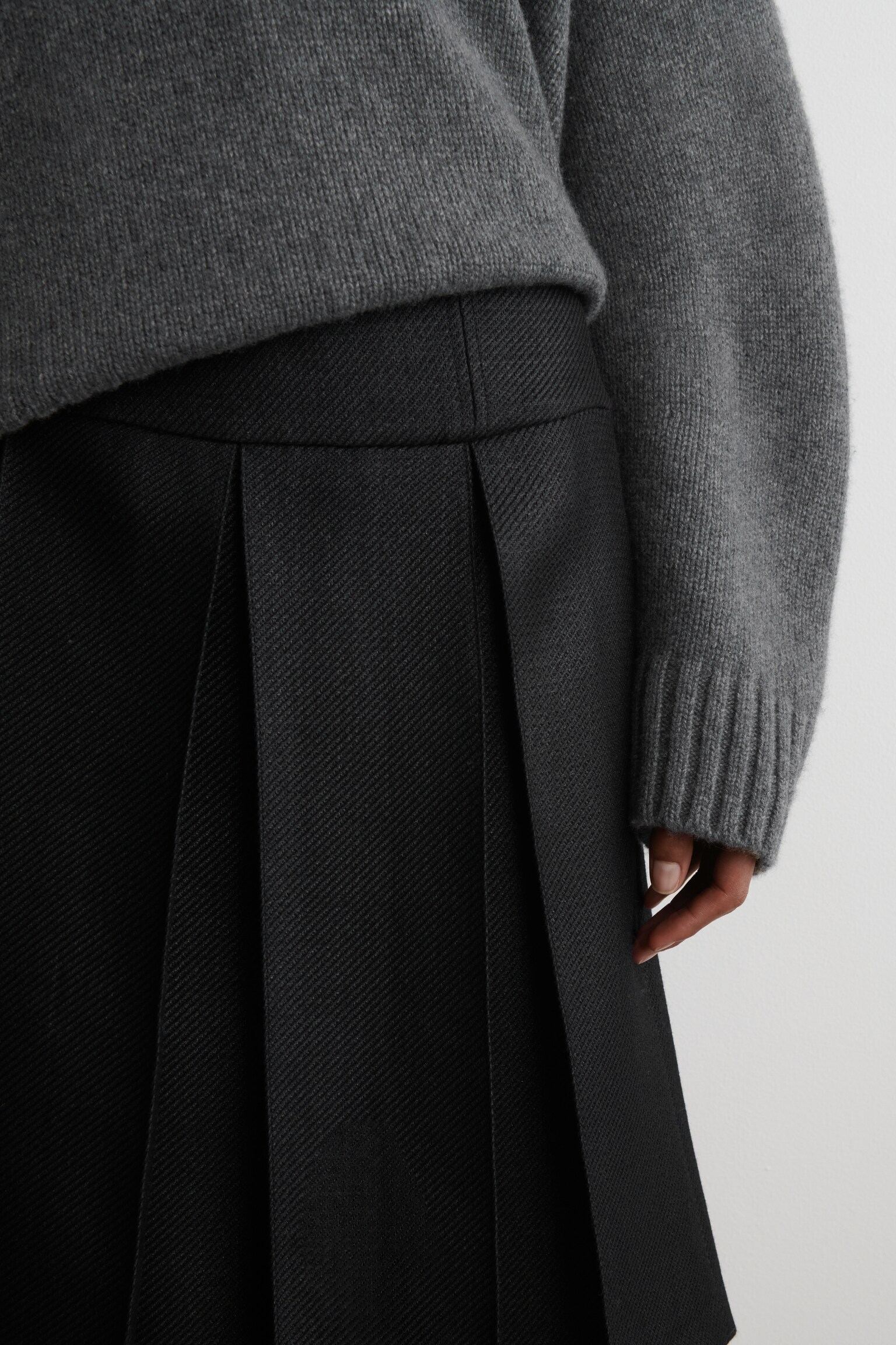 PLEATED WOOL-BLEND SKIRT - BLACK - 5