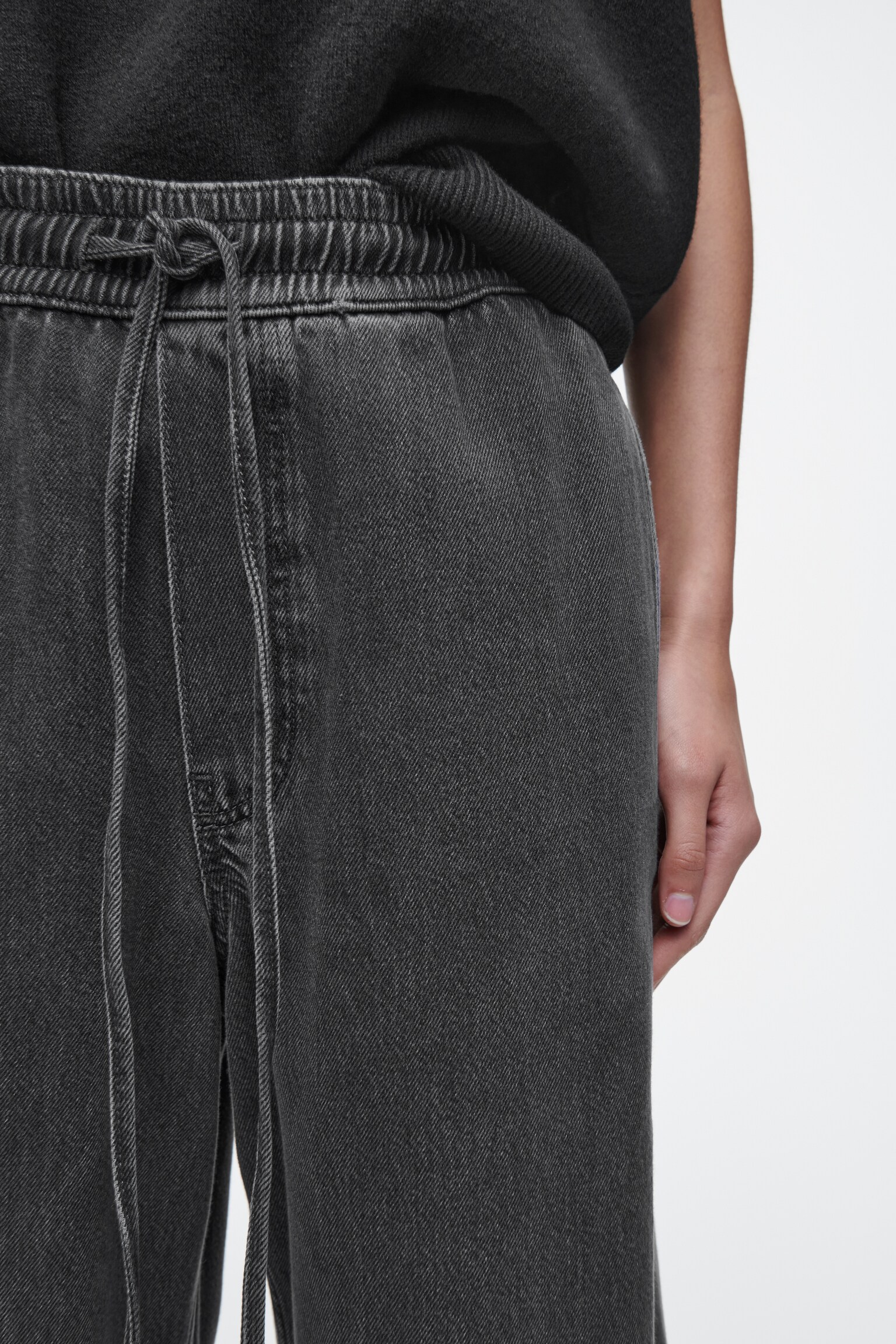 PANTALON LARGE FLUIDE EN DENIM - NOIR DÉLAVÉ/BLEU DÉLAVÉ/ÉCRU - 3
