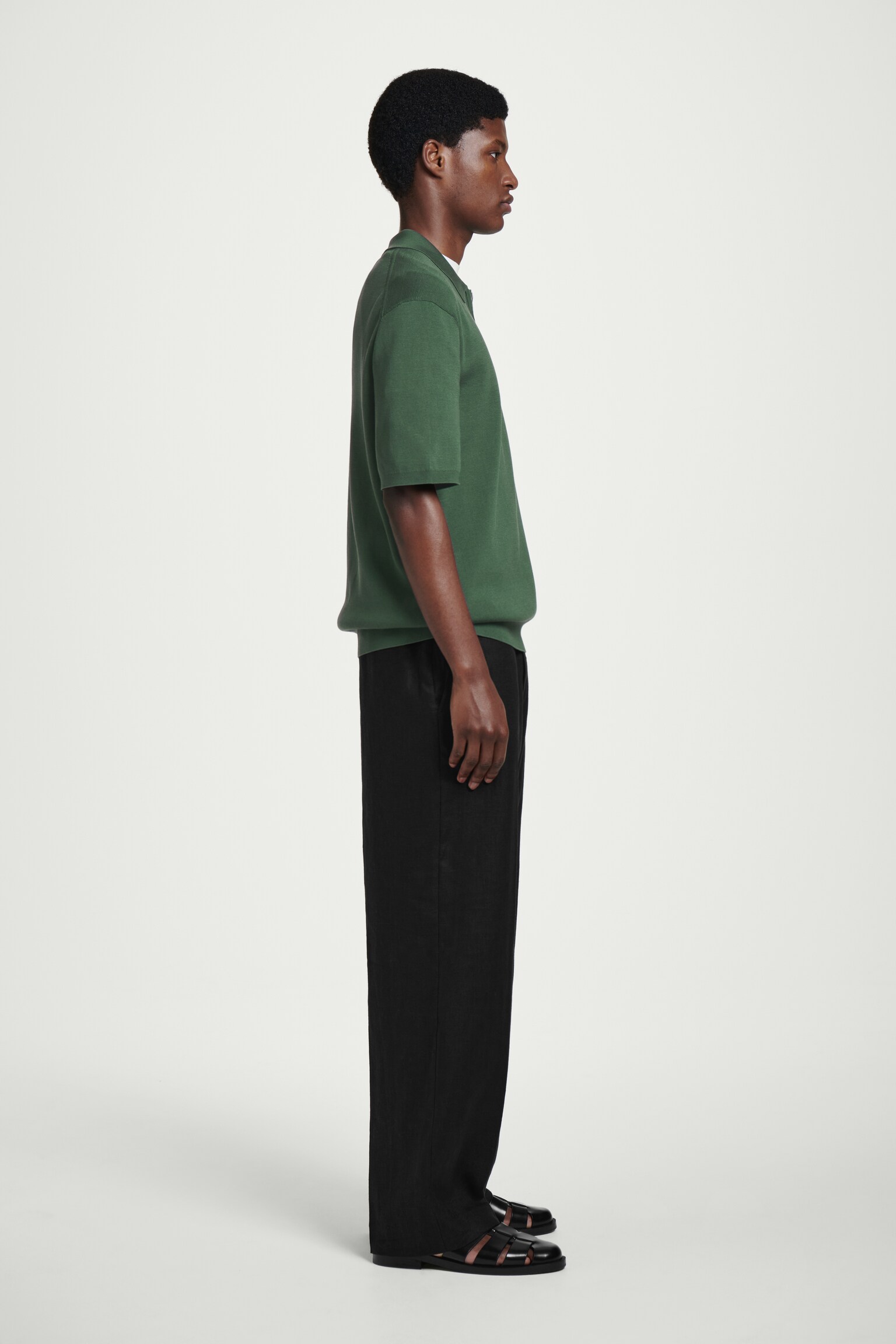 POLO DE PUNTO CON MEDIA CREMALLERA REGULAR FIT - VERDE/NEGRO - 7