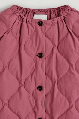 GATHERED QUILTED DOWN JACKET — DARK RED 7