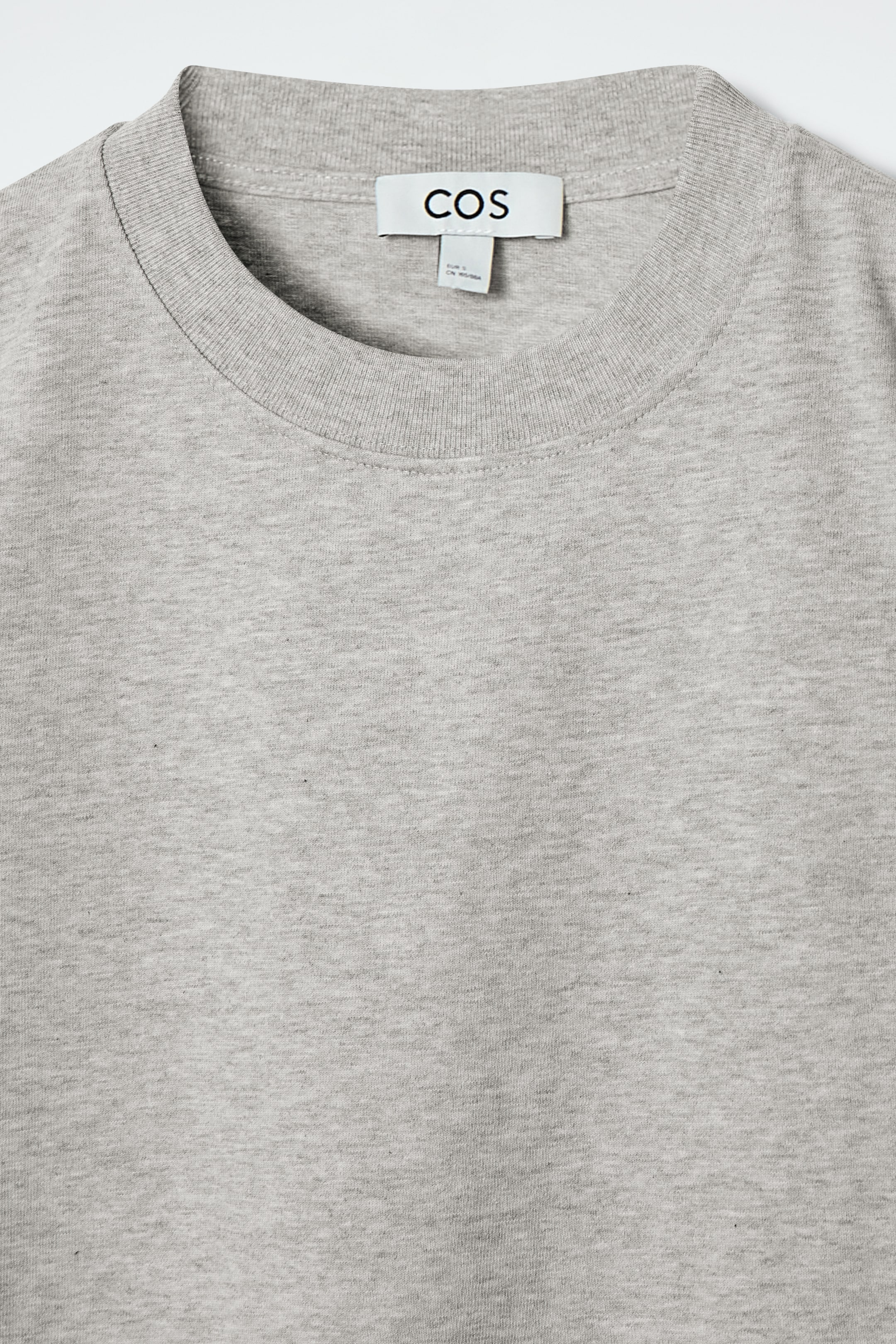 Grösseres Bild ansehen: SCHLICHTES T-SHIRT MIT NORMALER PASSFORM - GRAU MELIERT - DAMEN | H&M CH 7