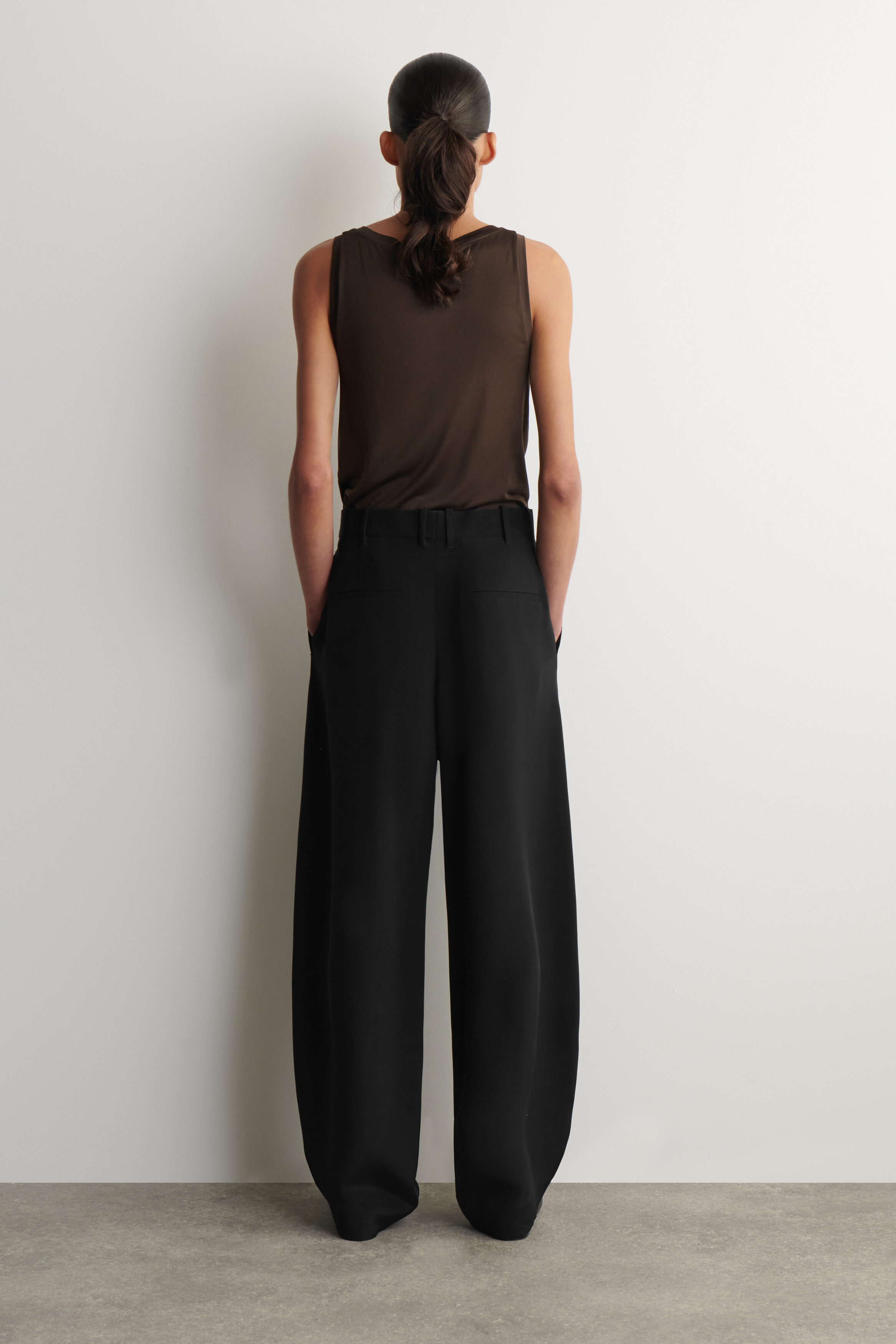 Barrel Leg Pants | COS CA