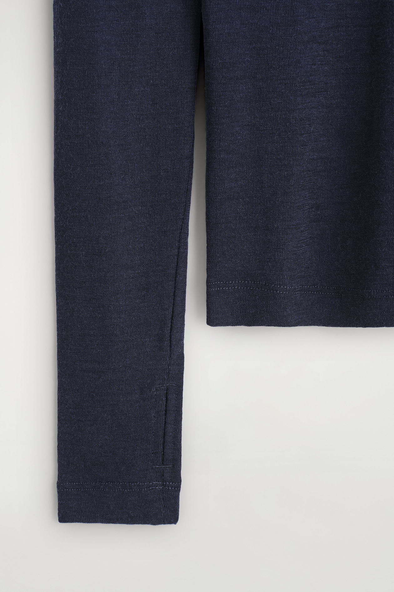 MERINO WOOL HIGH-NECK TOP