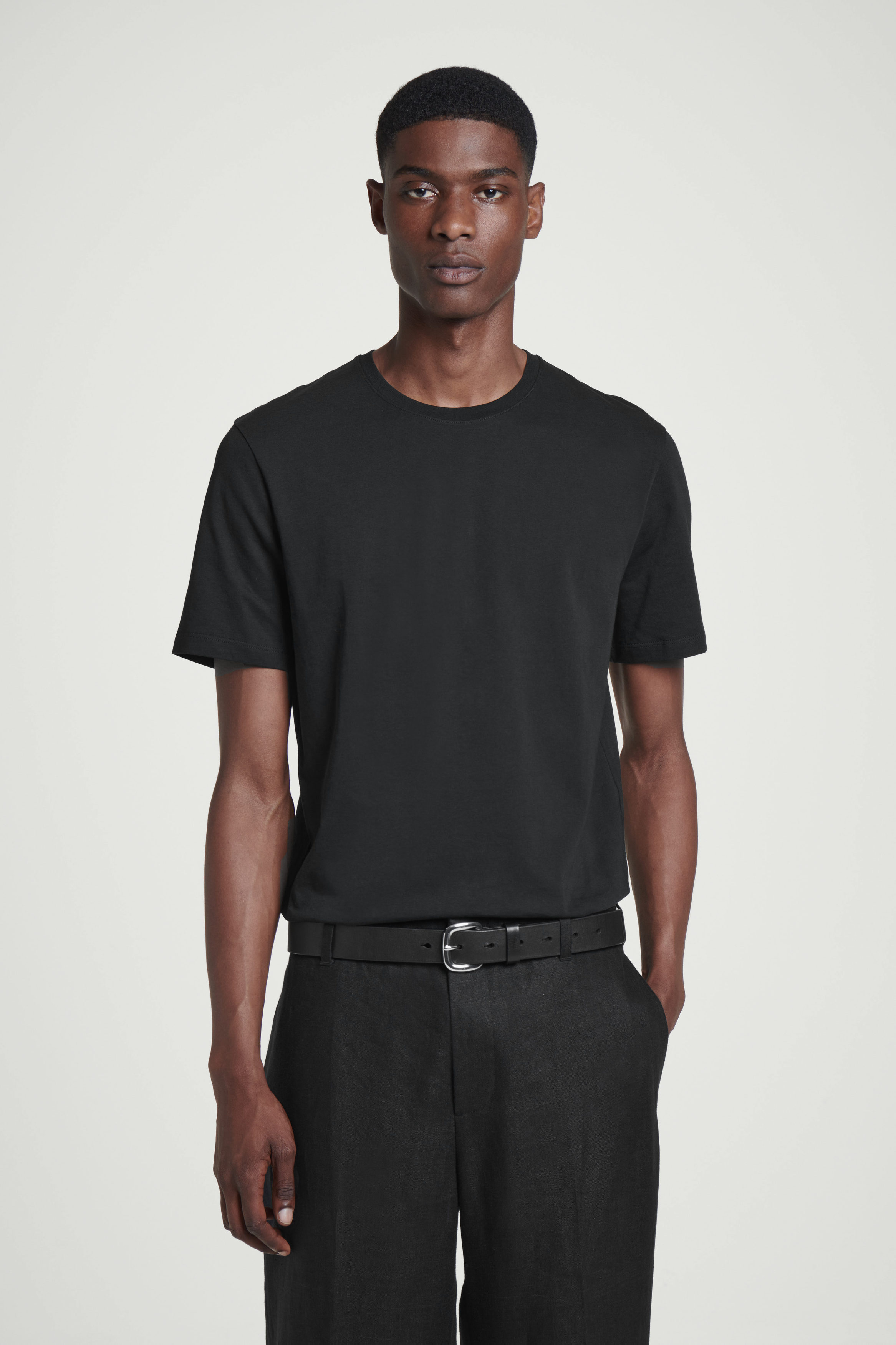 3-PACK COTTON CREW-NECK T-SHIRTS - BLACK | COS