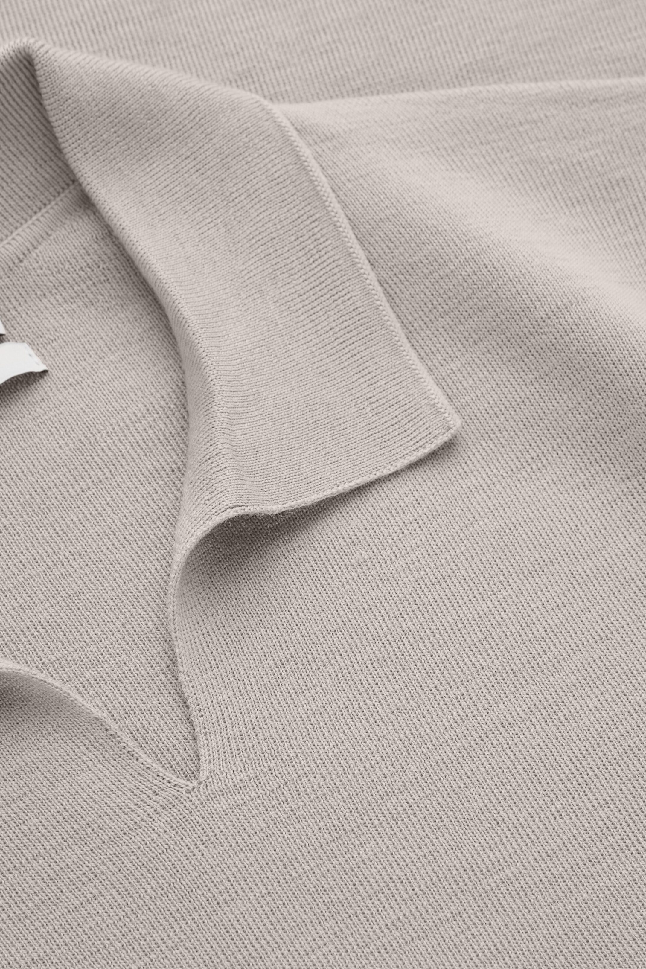 StillMedia/DescriptiveDetail