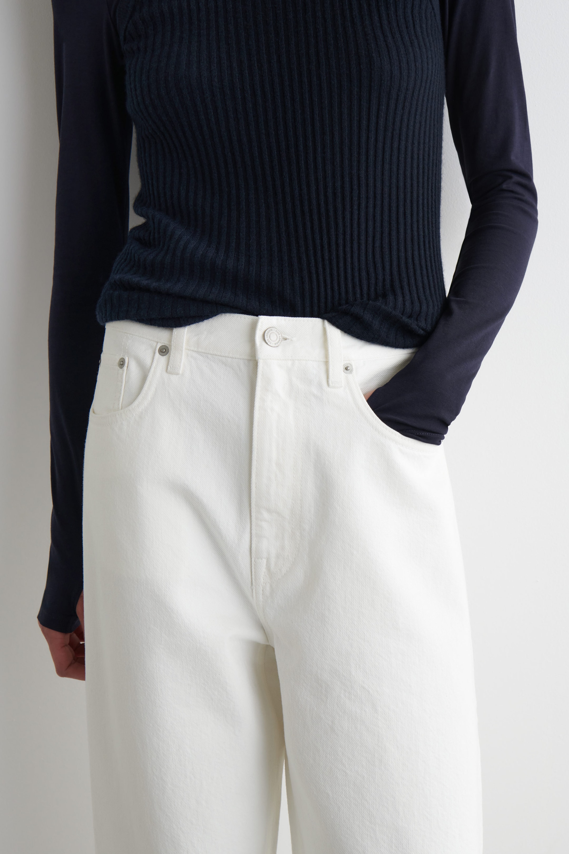 BAY BARREL-LEG JEANS