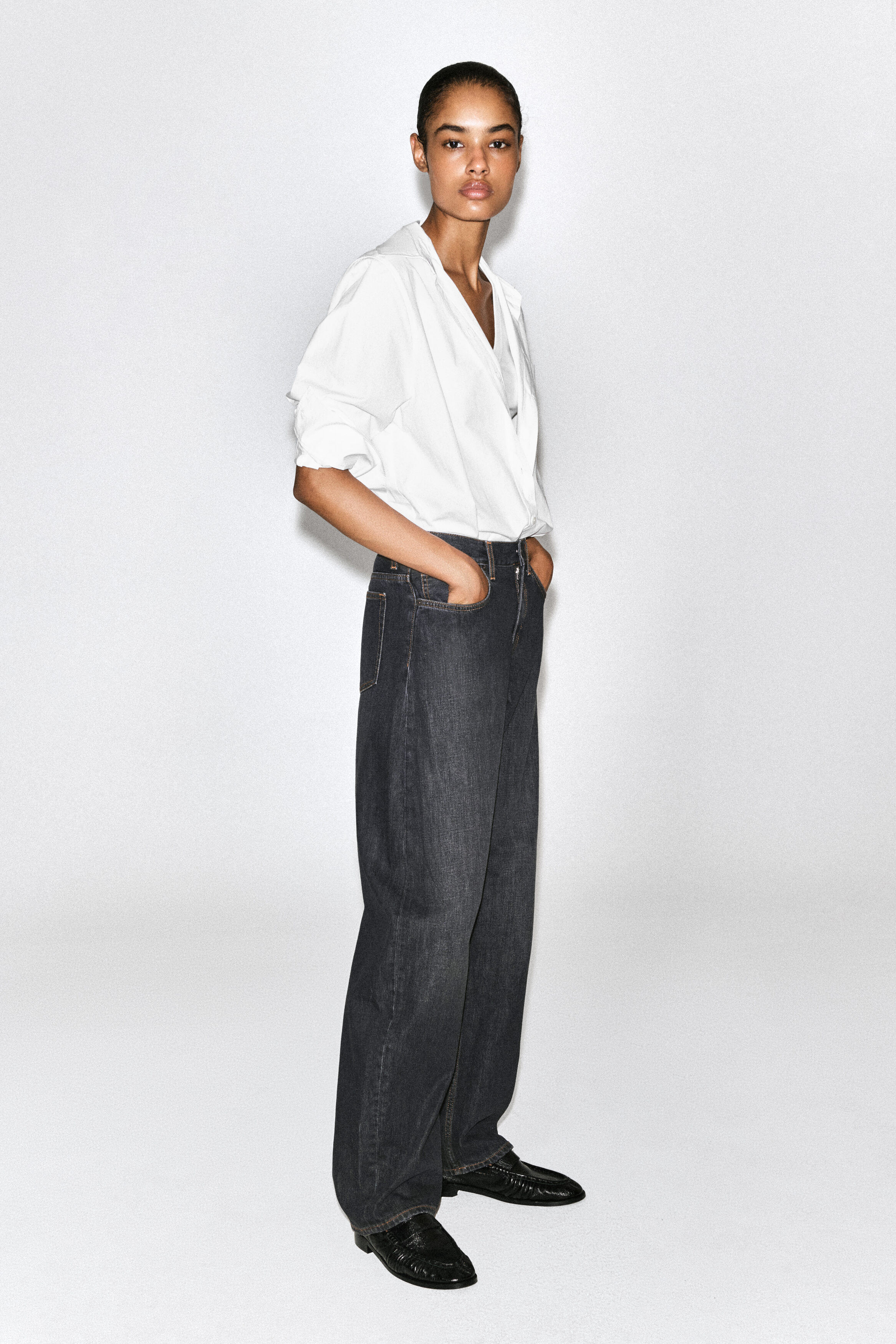 INLET CURVED-LEG JEANS - thumbnail 4