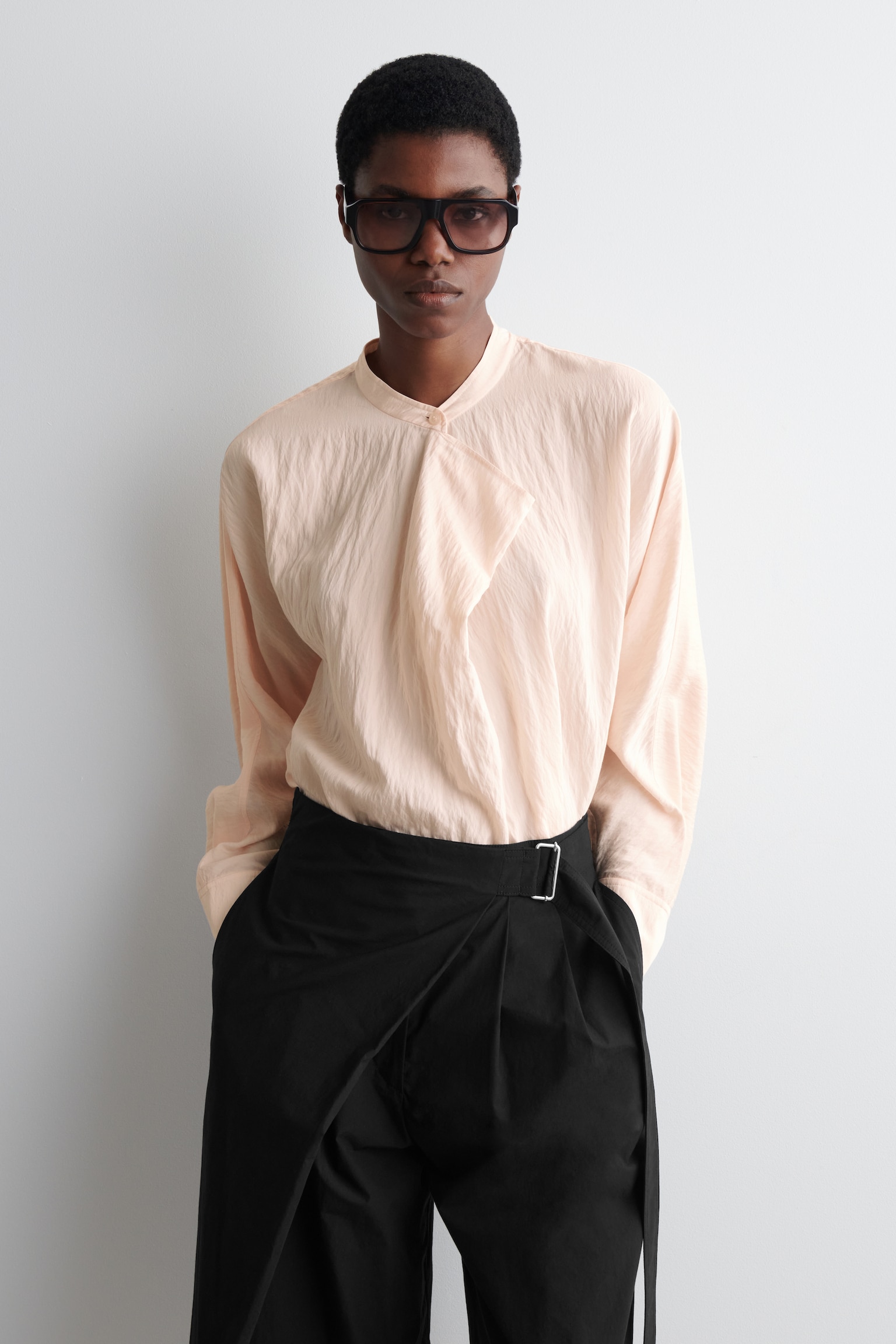 BLUSA CON PANEL DRAPEADO - ALBARICOQUE - 1