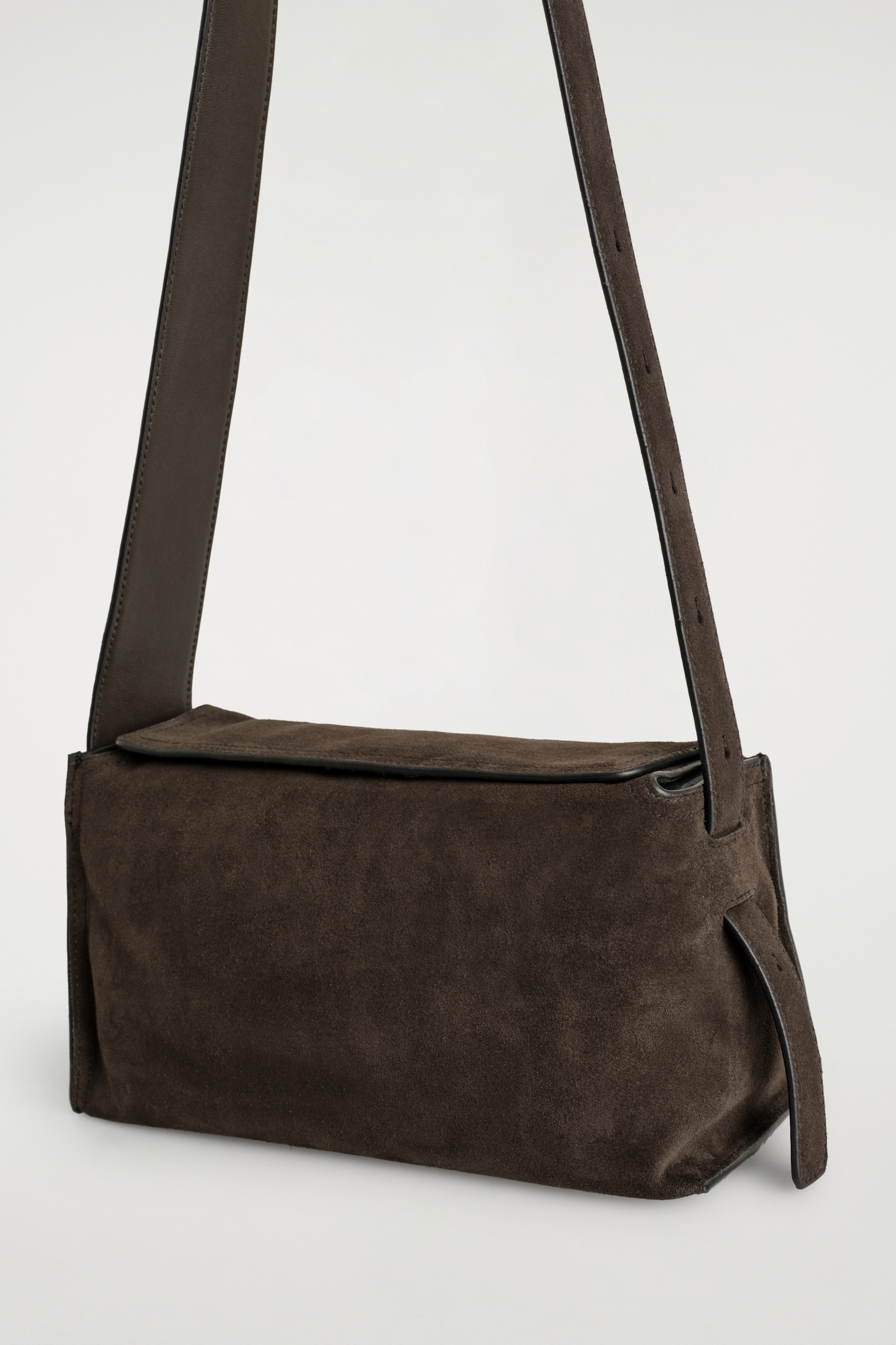 SKÓRZANA TOREBKA LISTONOSZKA „PLINTH” - BRĄZOWY - 3