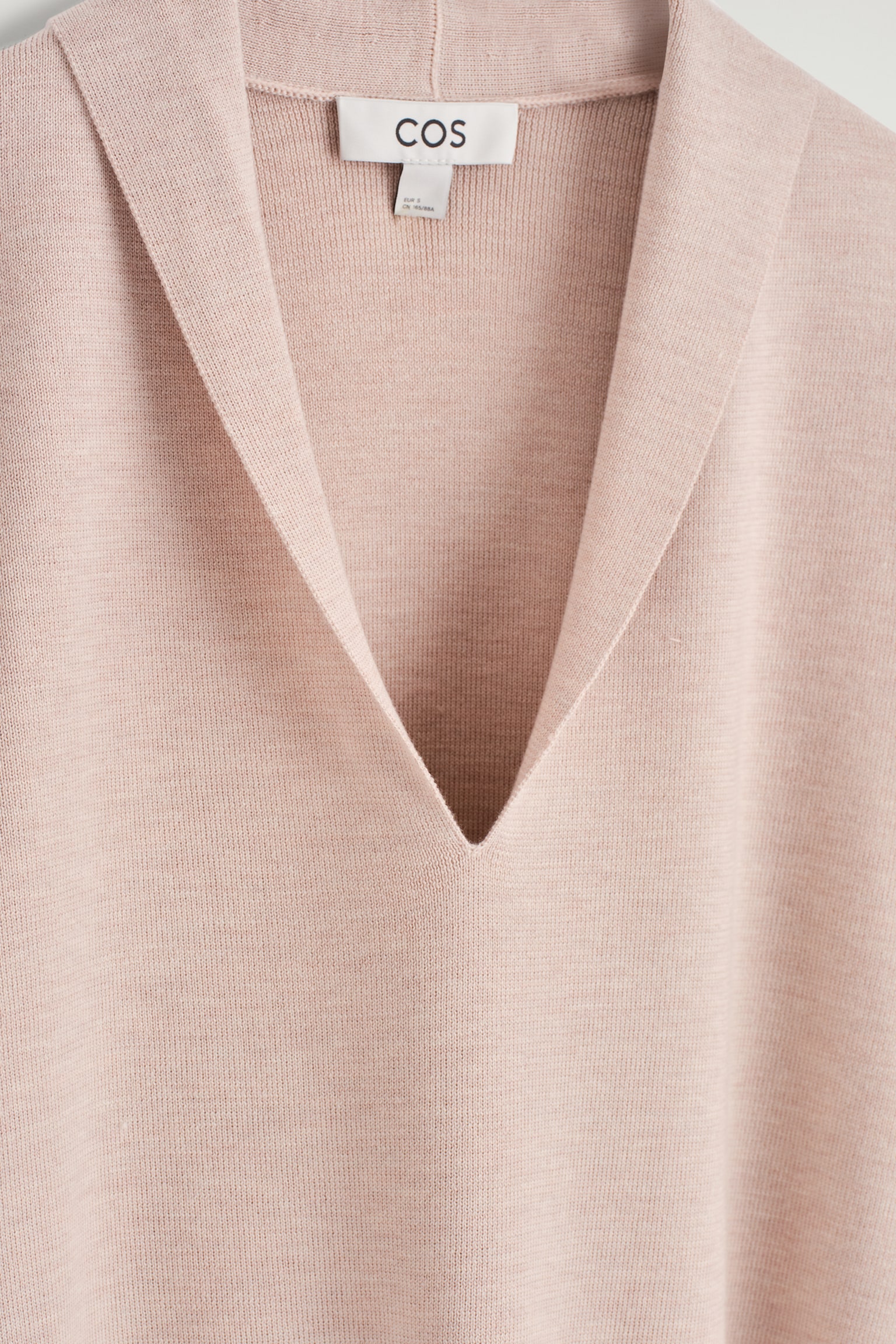 MERINO WOOL V-NECK VEST - BEIGE MÉLANGE/BLACK - 5
