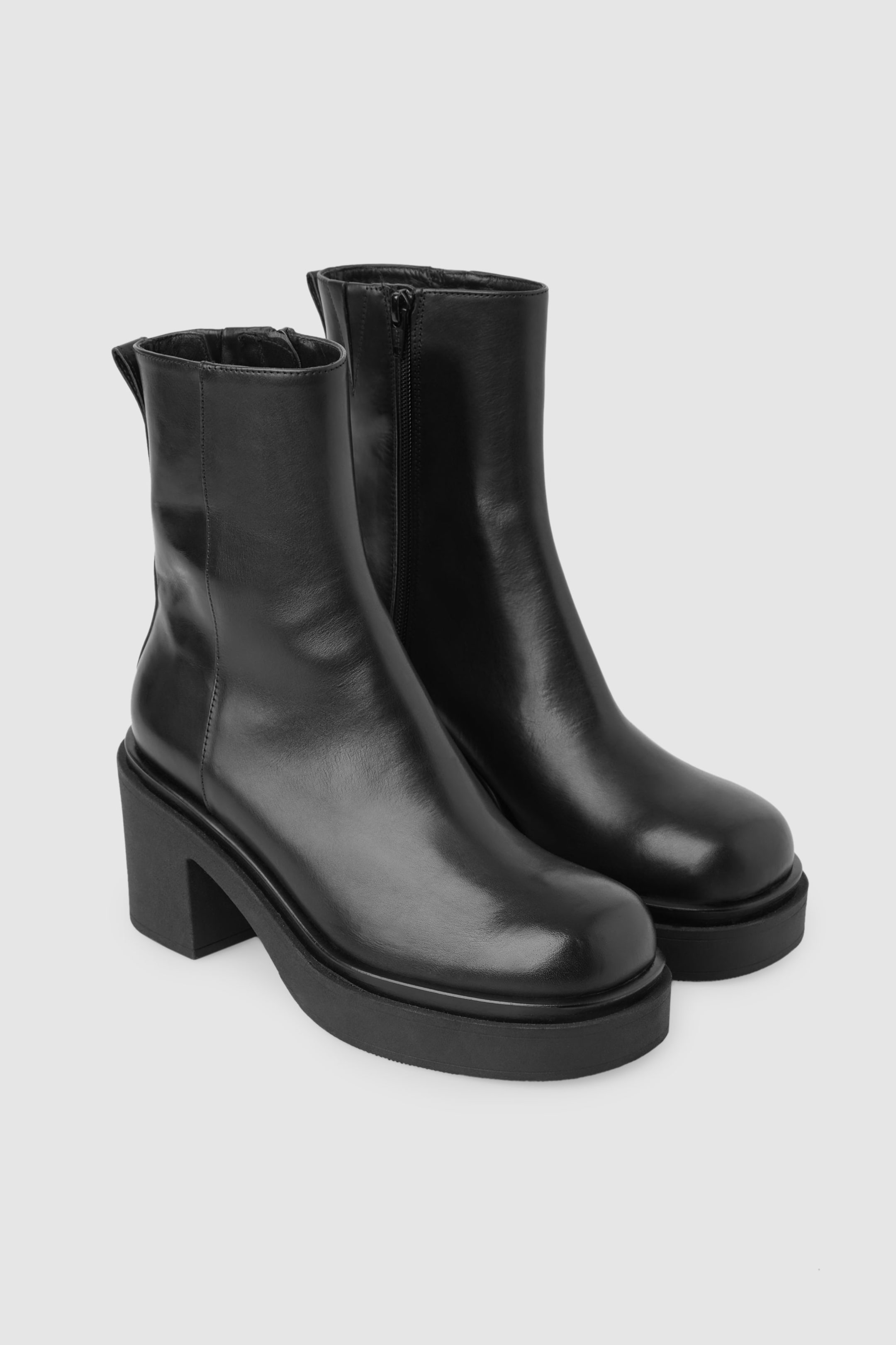 StillMedia/DescriptiveStillLife