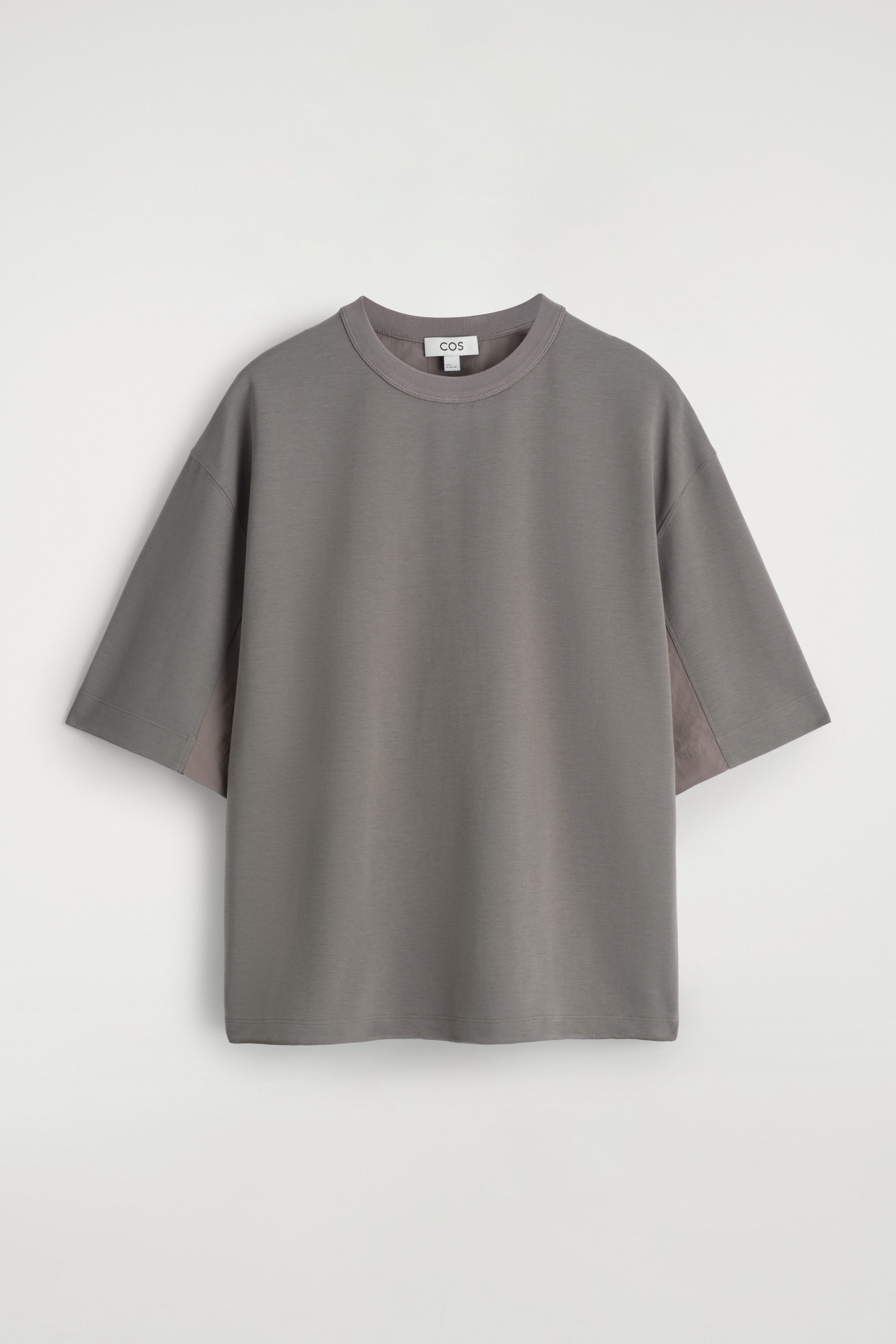 ◆LEE◆ Big Logo Man to Man Oatmeal Men's Loose Fit Logo Tee | Shirts | Lee®